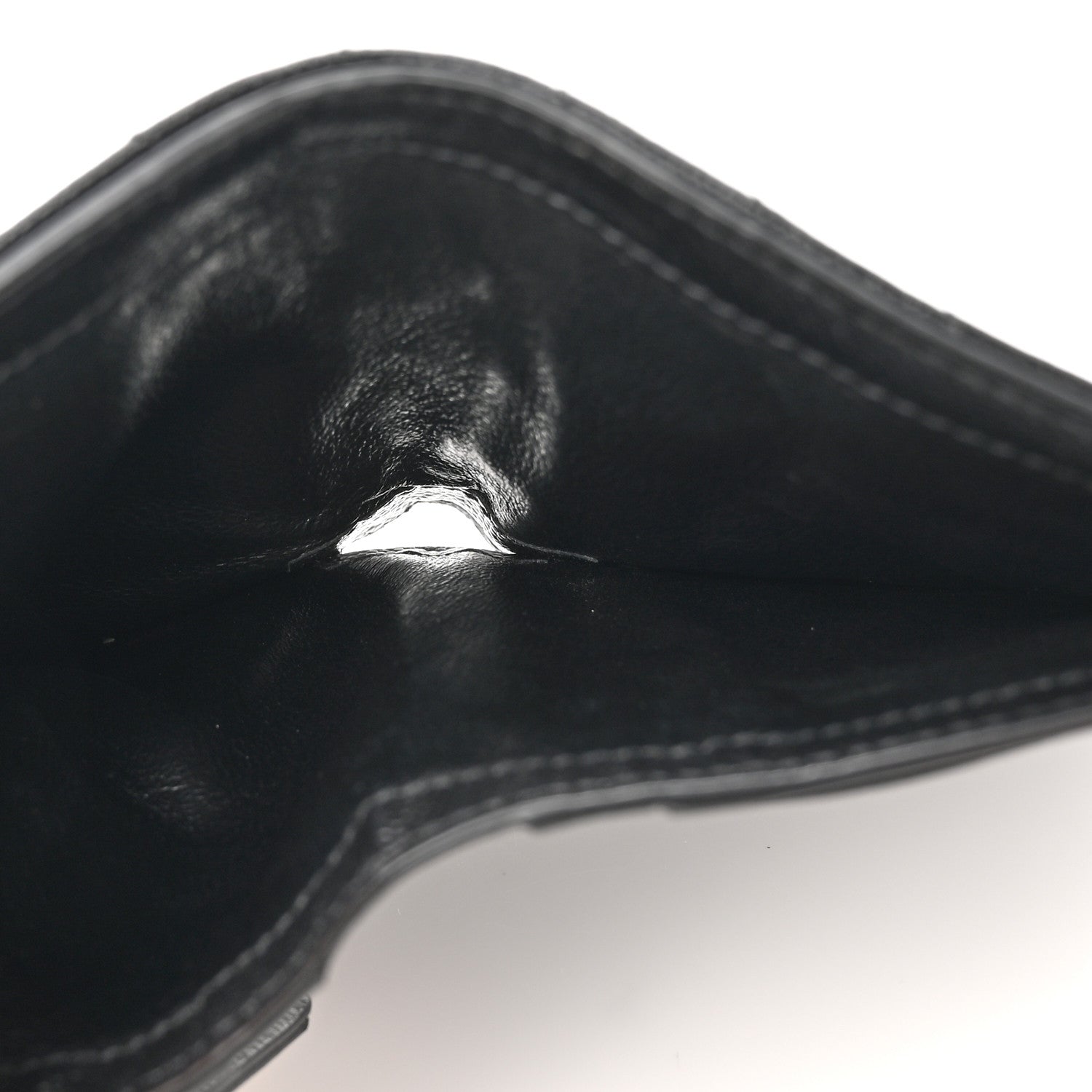 Saint Laurent Grain De Poudre Matelasse Chevron Monogram Compact Tri Fold Wallet Black 6 of 11