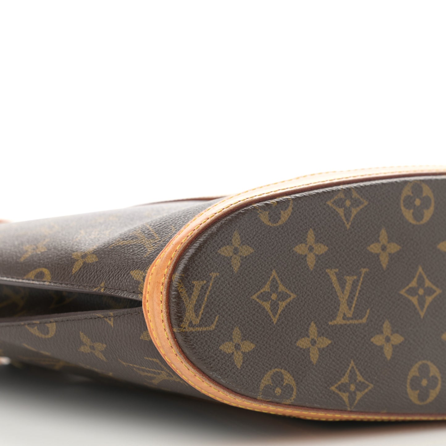 Monogram Babylone