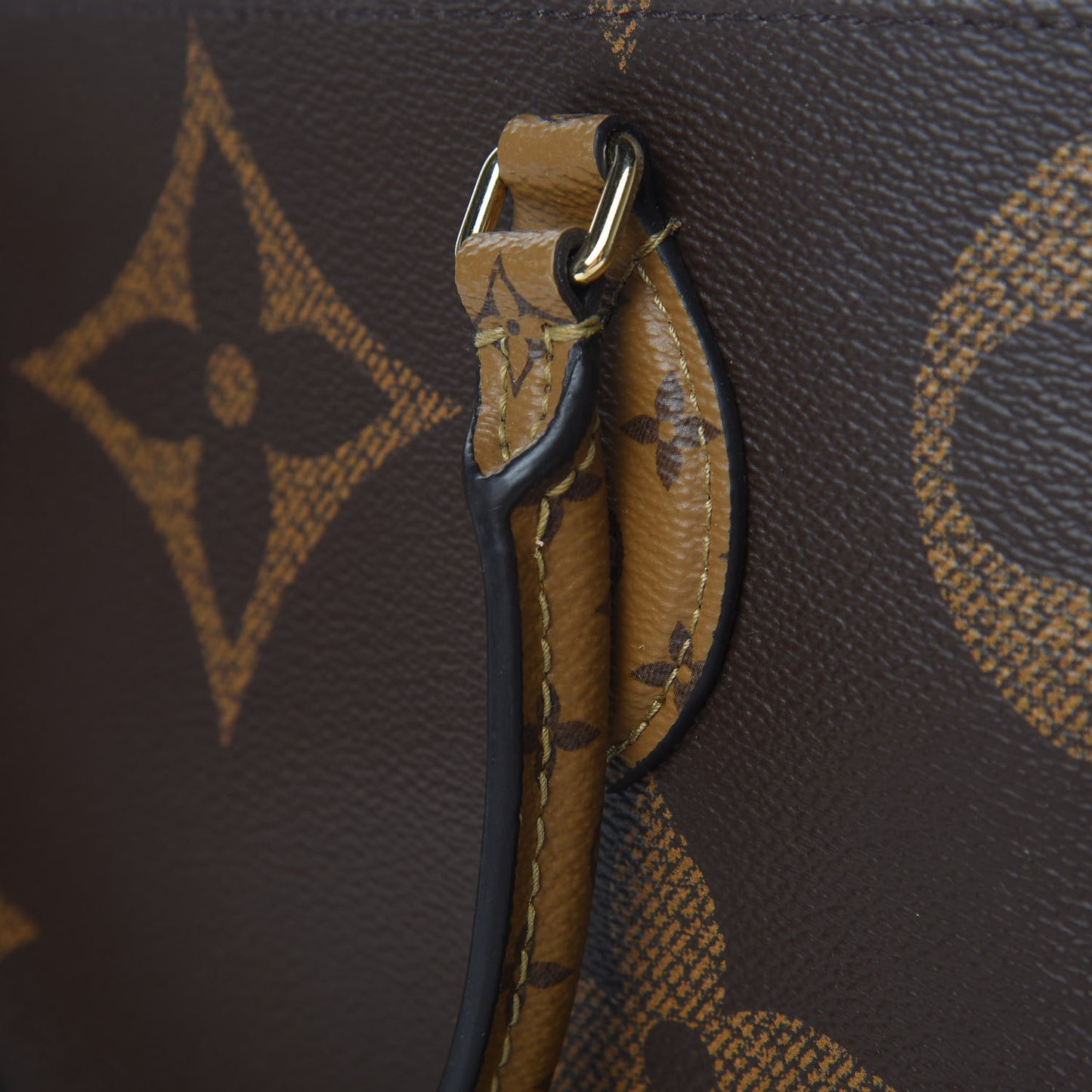Reverse Monogram Giant Onthego GM