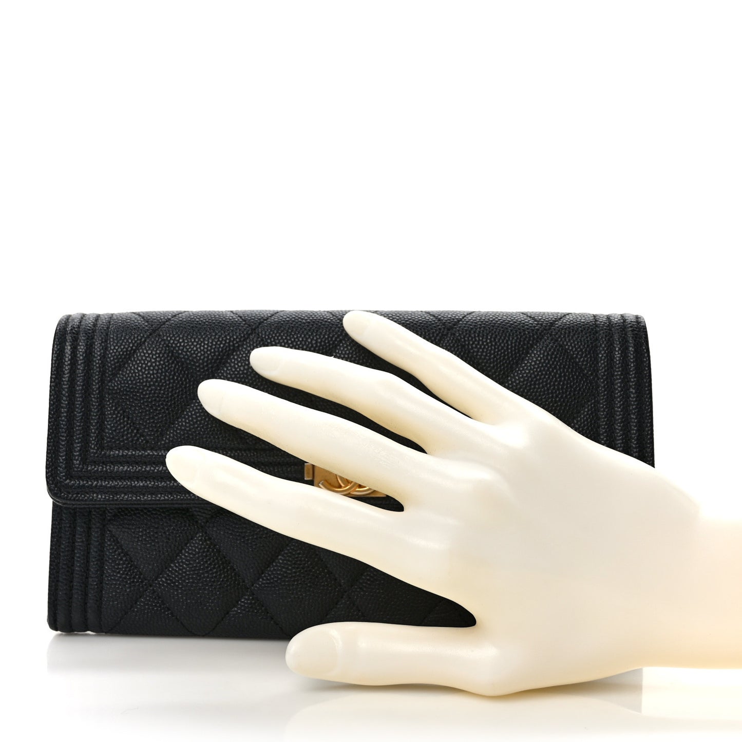 Caviar Quilted Large Boy Gusset Flap Wallet Black