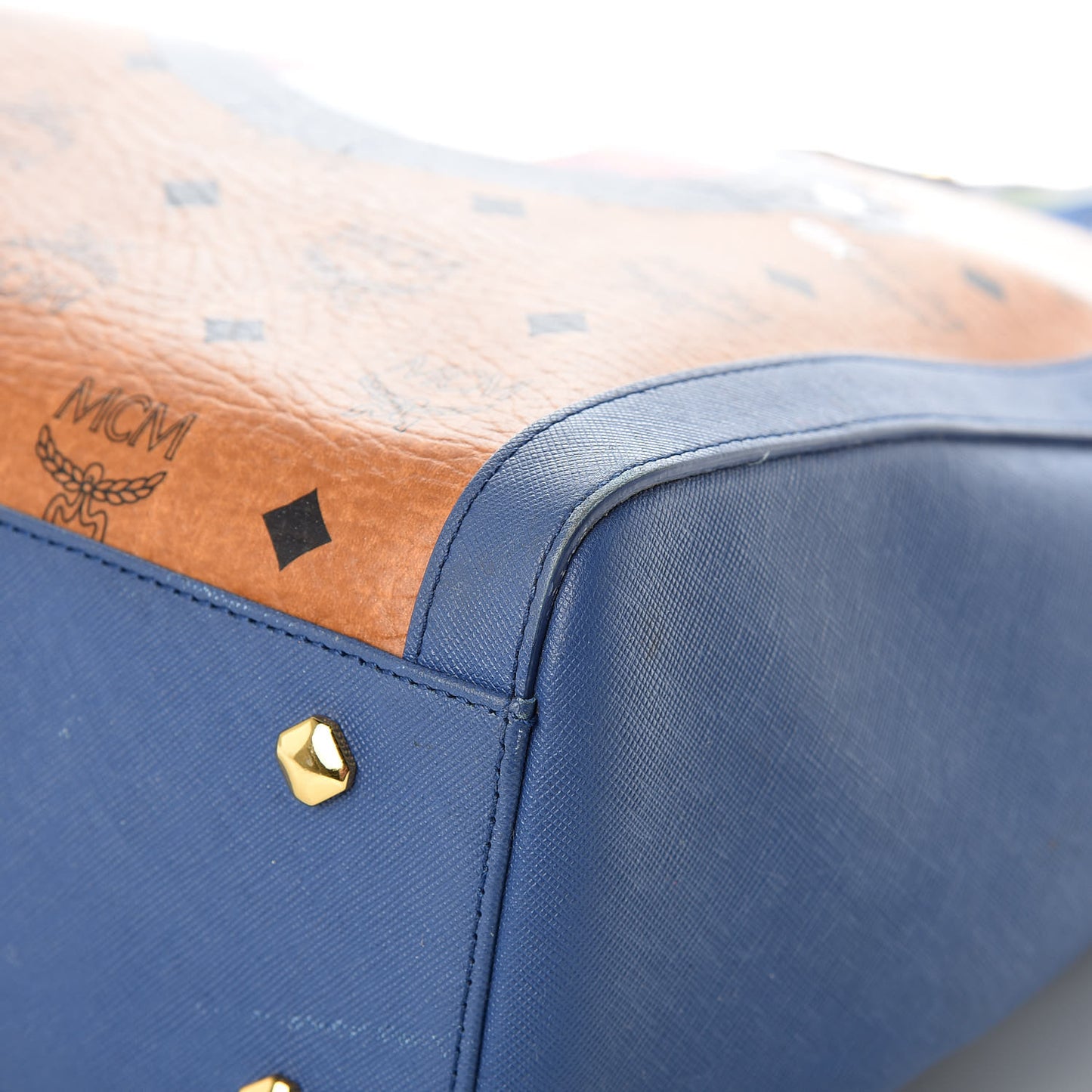 Visetos Saffiano Craig and Karl Eyes On The Horizon Tote Cognac