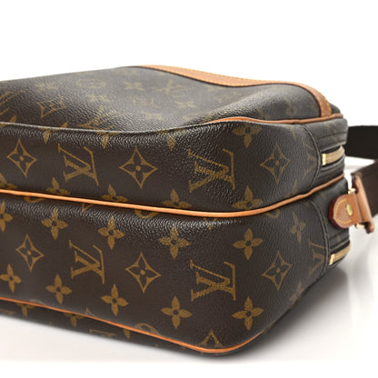 Louis Vuitton Monogram Reporter PM 10 of 10