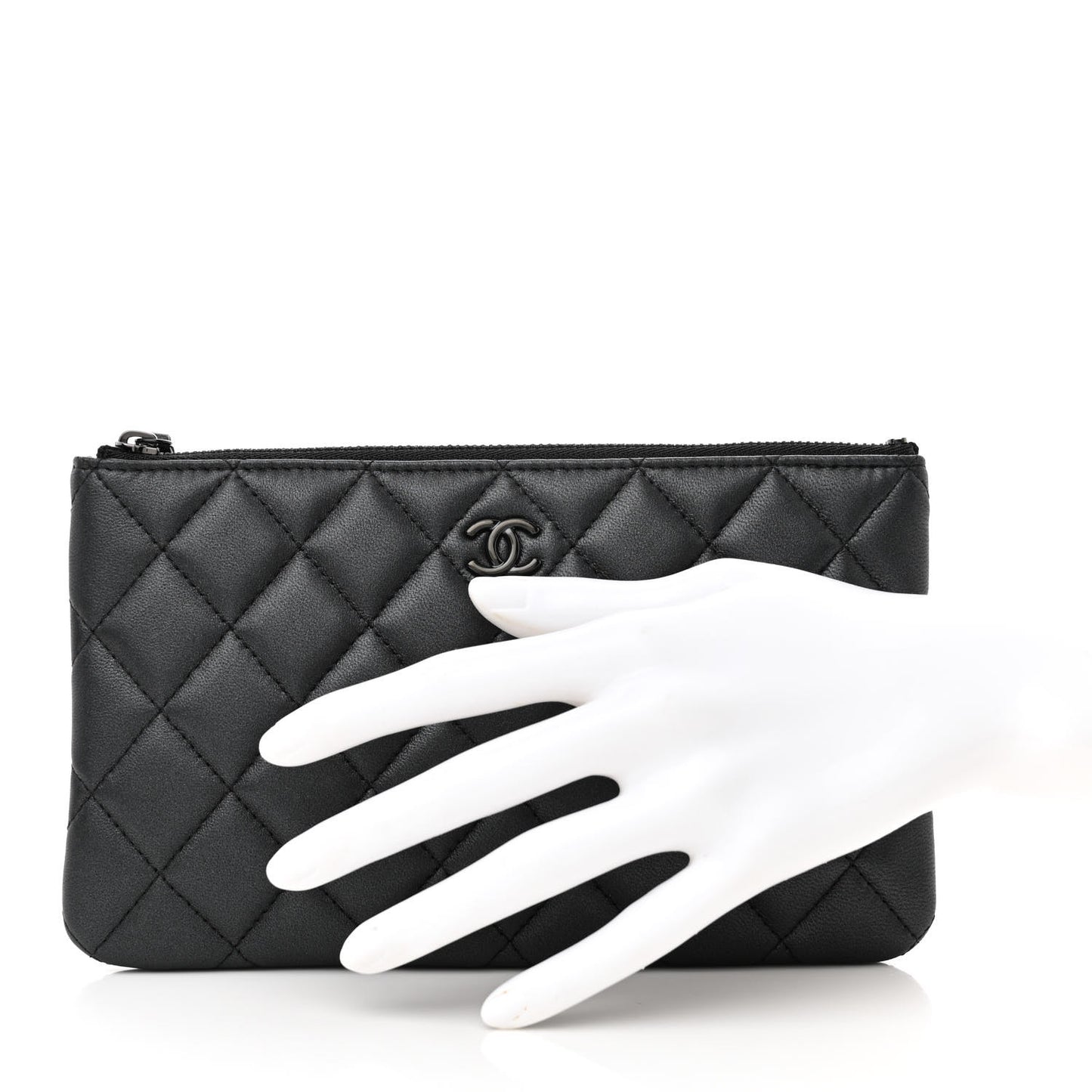 Pearly Lambskin Quilted Cosmetic Case So Black