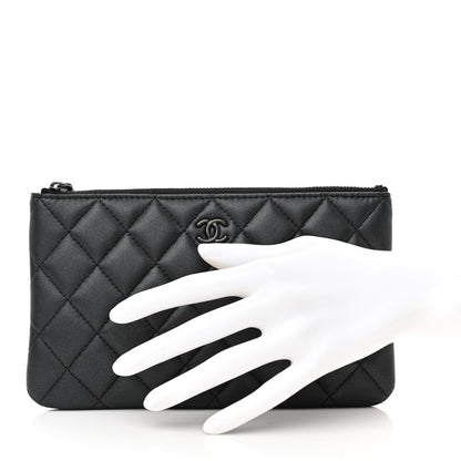 Chanel Pearly Lambskin Quilted Cosmetic Case So Black 2 of 7