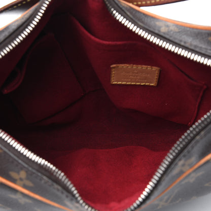 Louis Vuitton Monogram Croissant MM 5 of 21
