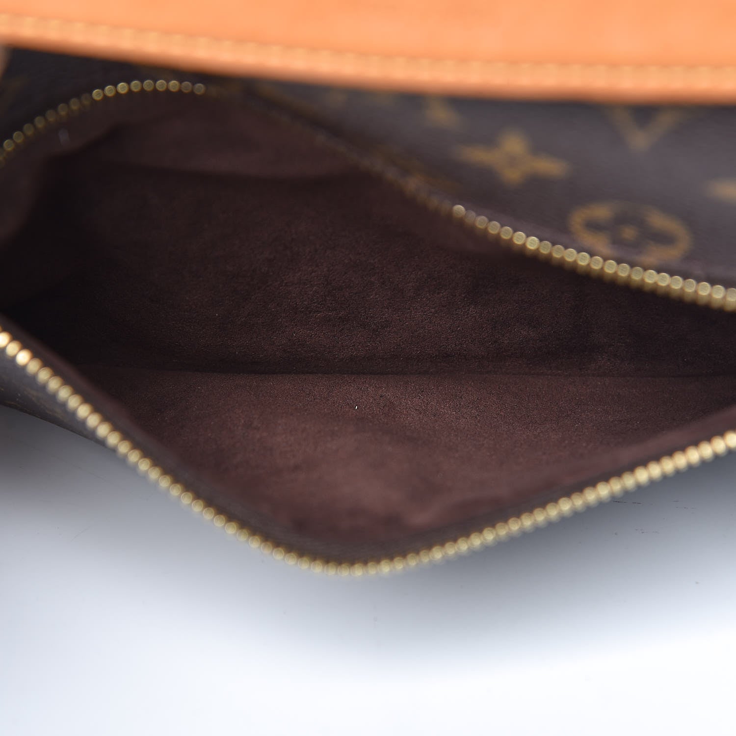 Louis Vuitton Monogram Pochette Metis 6 of 9