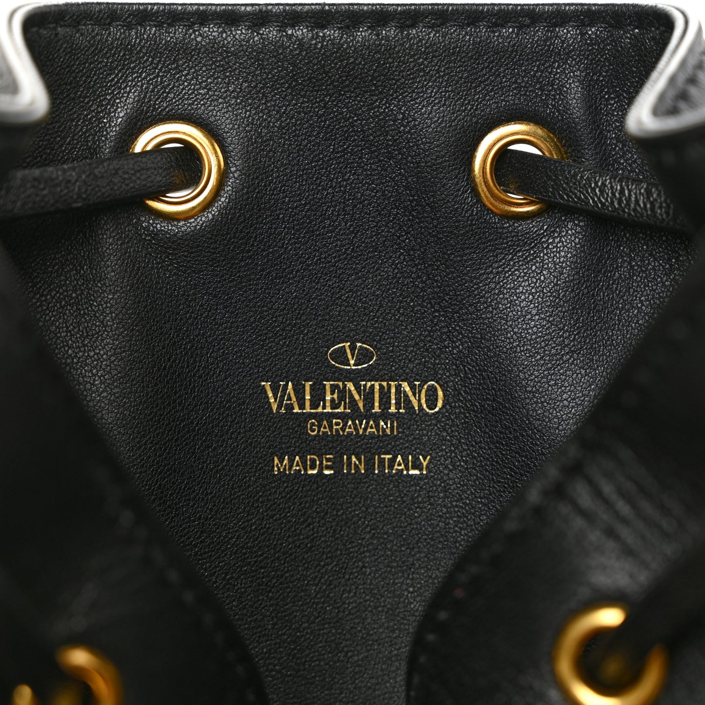Nappa Mini VLogo Signature Chain Bucket Bag Black