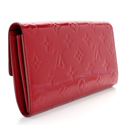 Louis Vuitton Vernis Sarah Wallet Pomme D'Amour 3 of 11