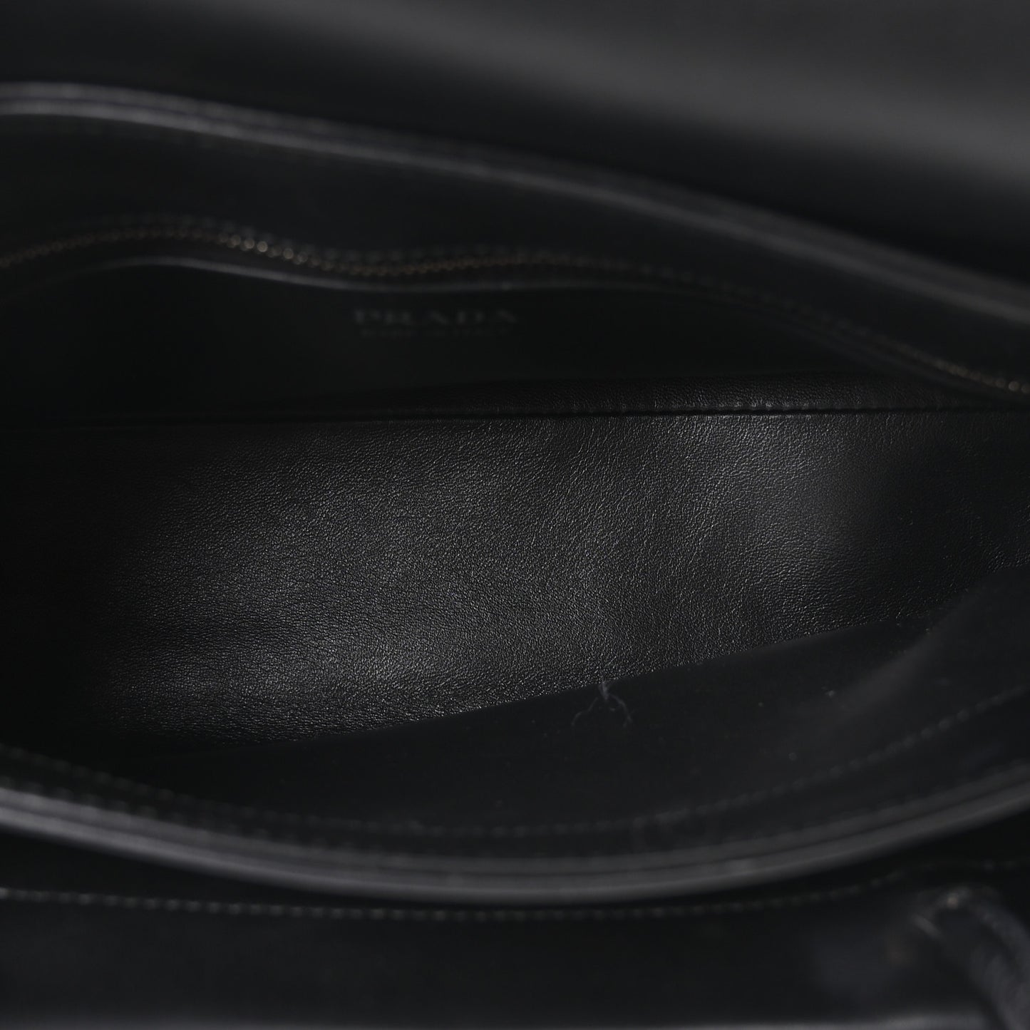 Nappa Re-Nylon Medium Passage Bag Black