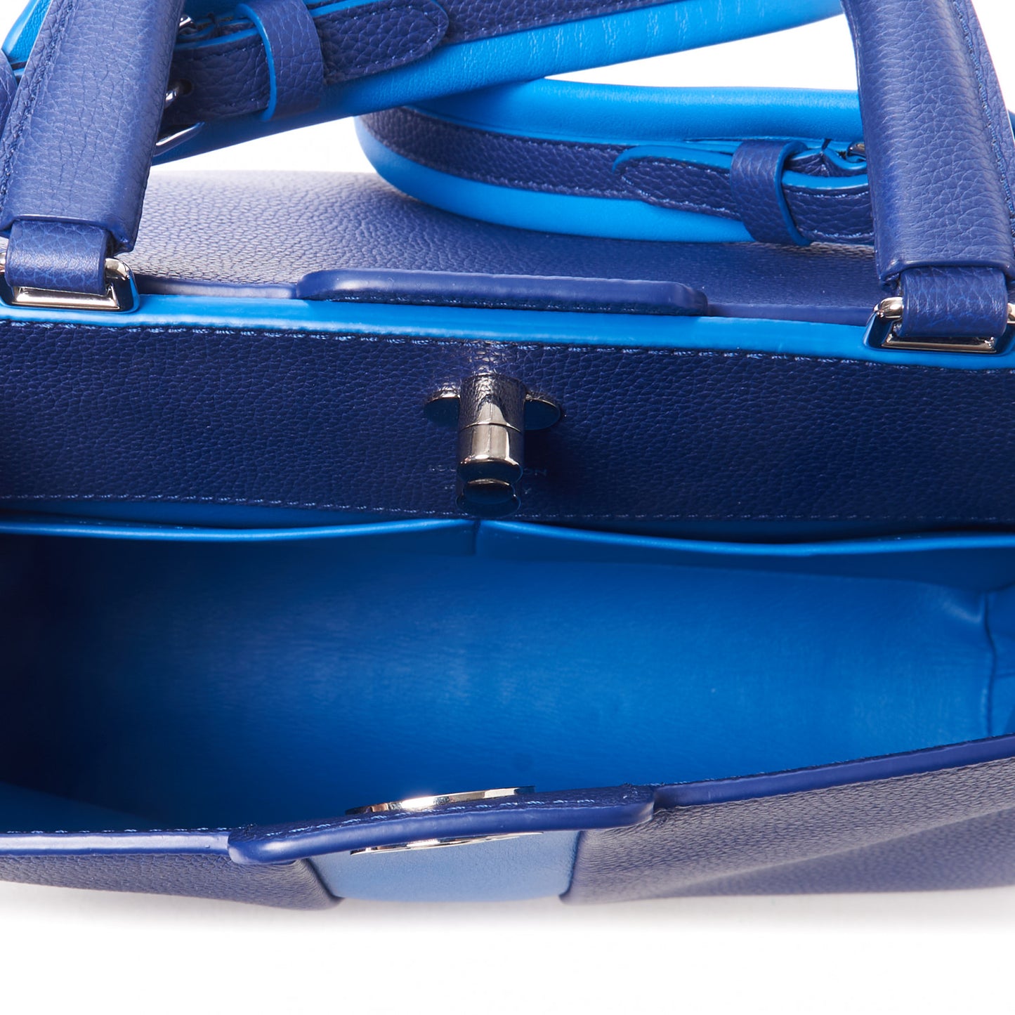 Veau Nuage Calfskin Astrid Blue