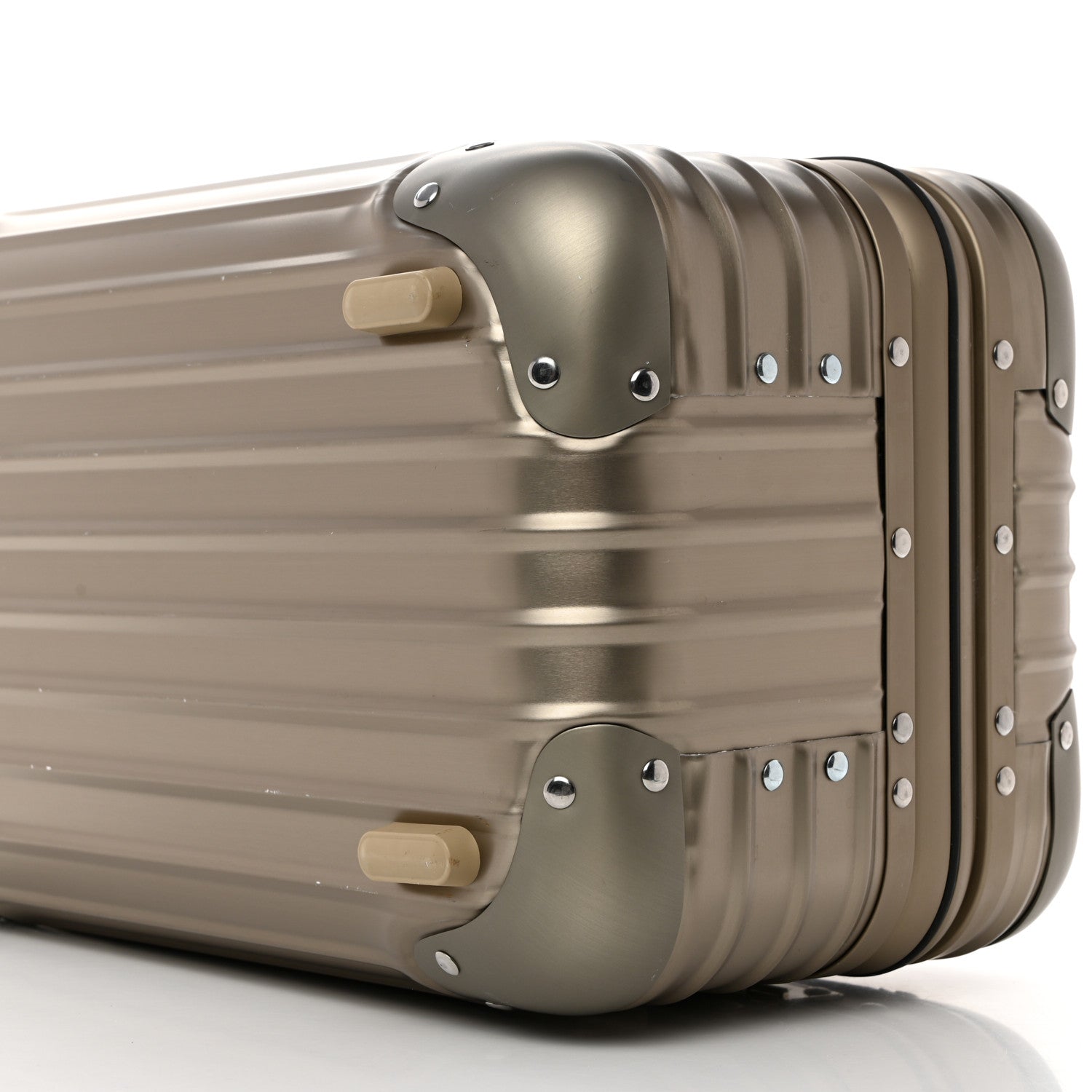 リモワ RIMOWA ビューティーケース TOPAS TITANIUM RIMOWA（リモワ） TOPAS TITANIUM MULTIWHEEL トパーズ チタニウム