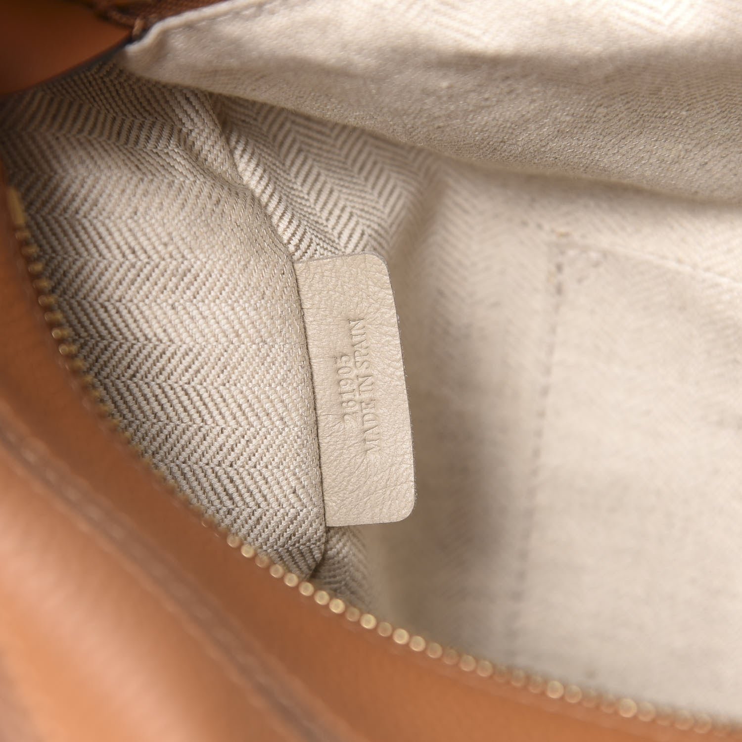 Loewe Calfskin Medium Puzzle Bag Tan 9 of 11