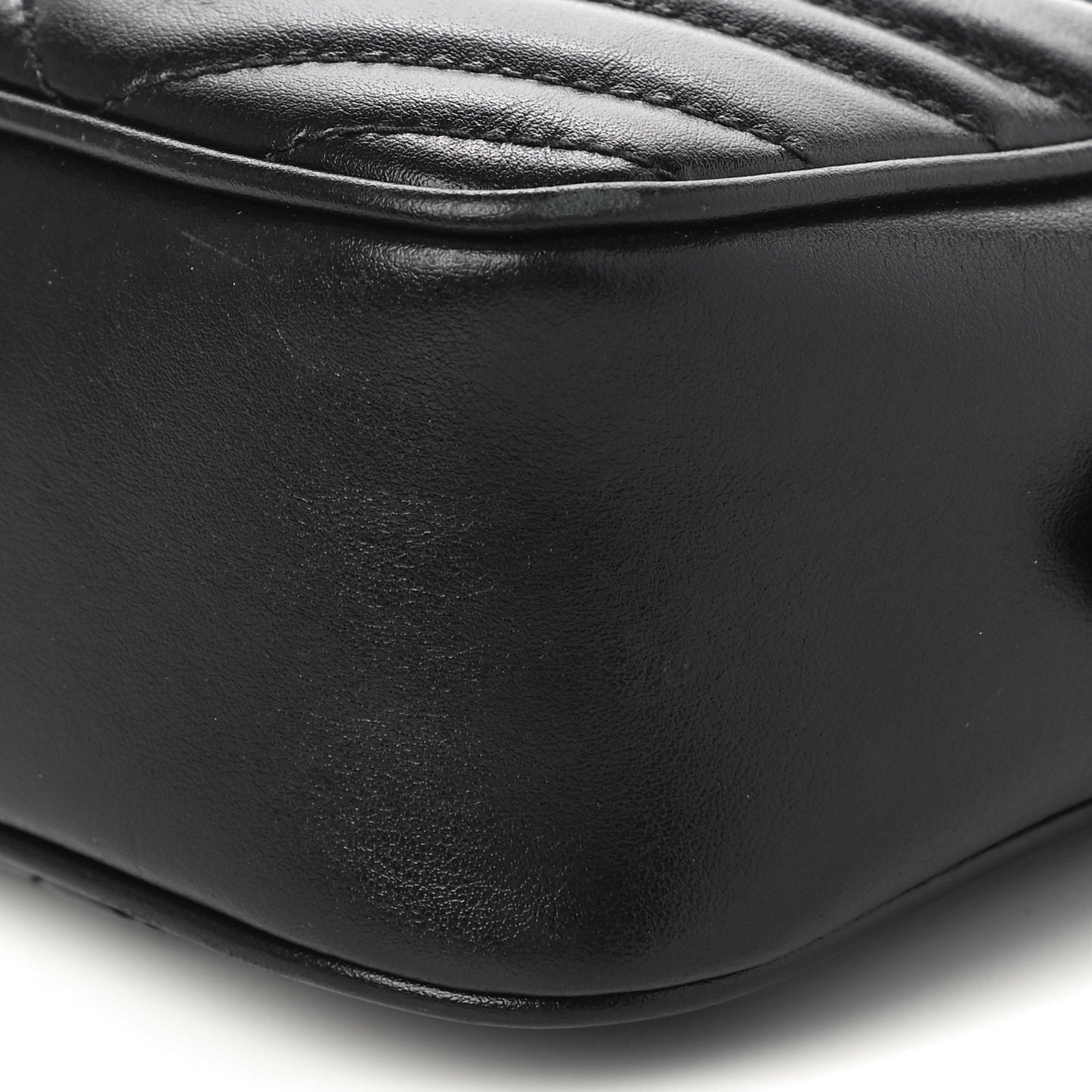 Calfskin Matelasse Small GG Marmont Chain Shoulder Bag Black