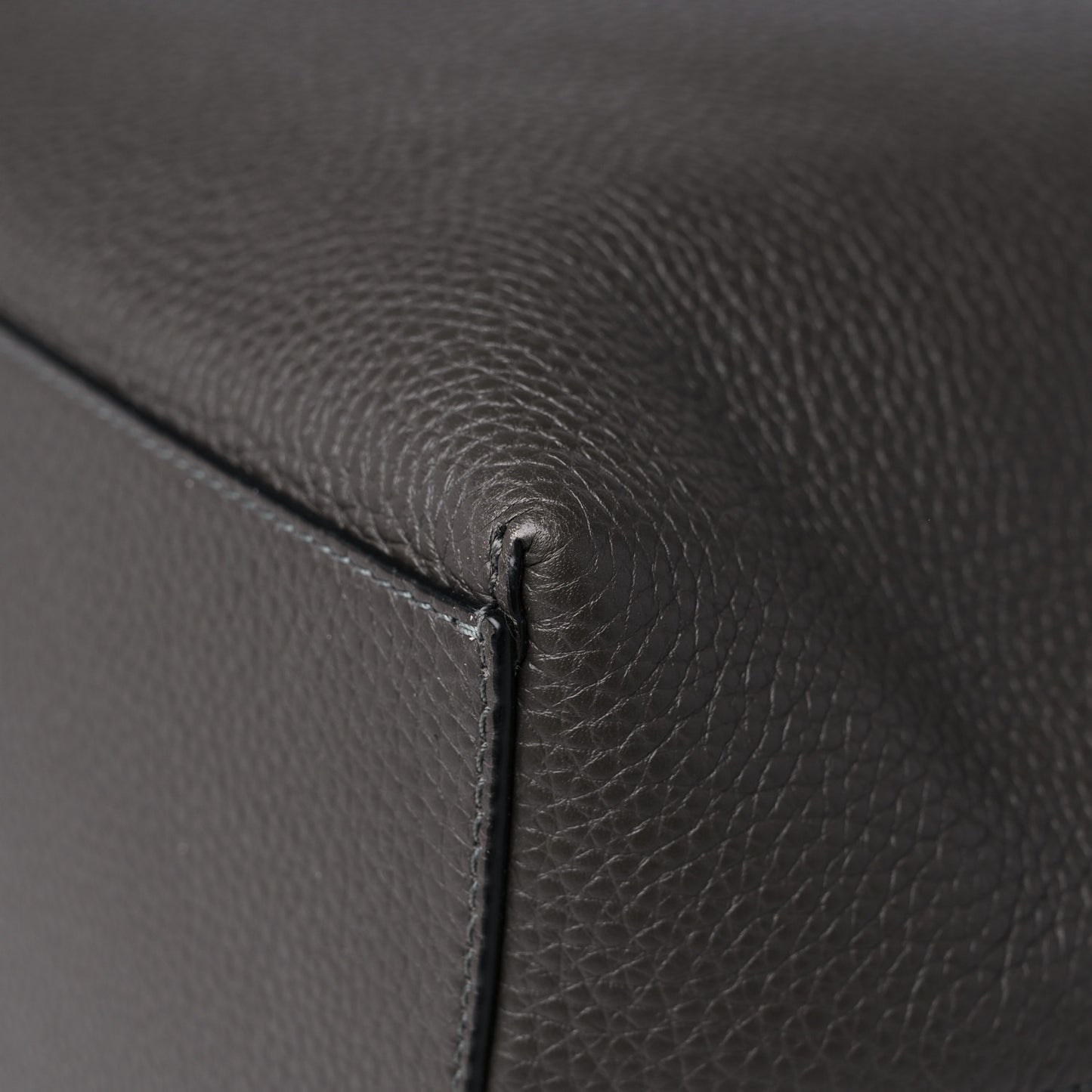 Grained Calfskin Rockstud Shoulder Tote Graphite