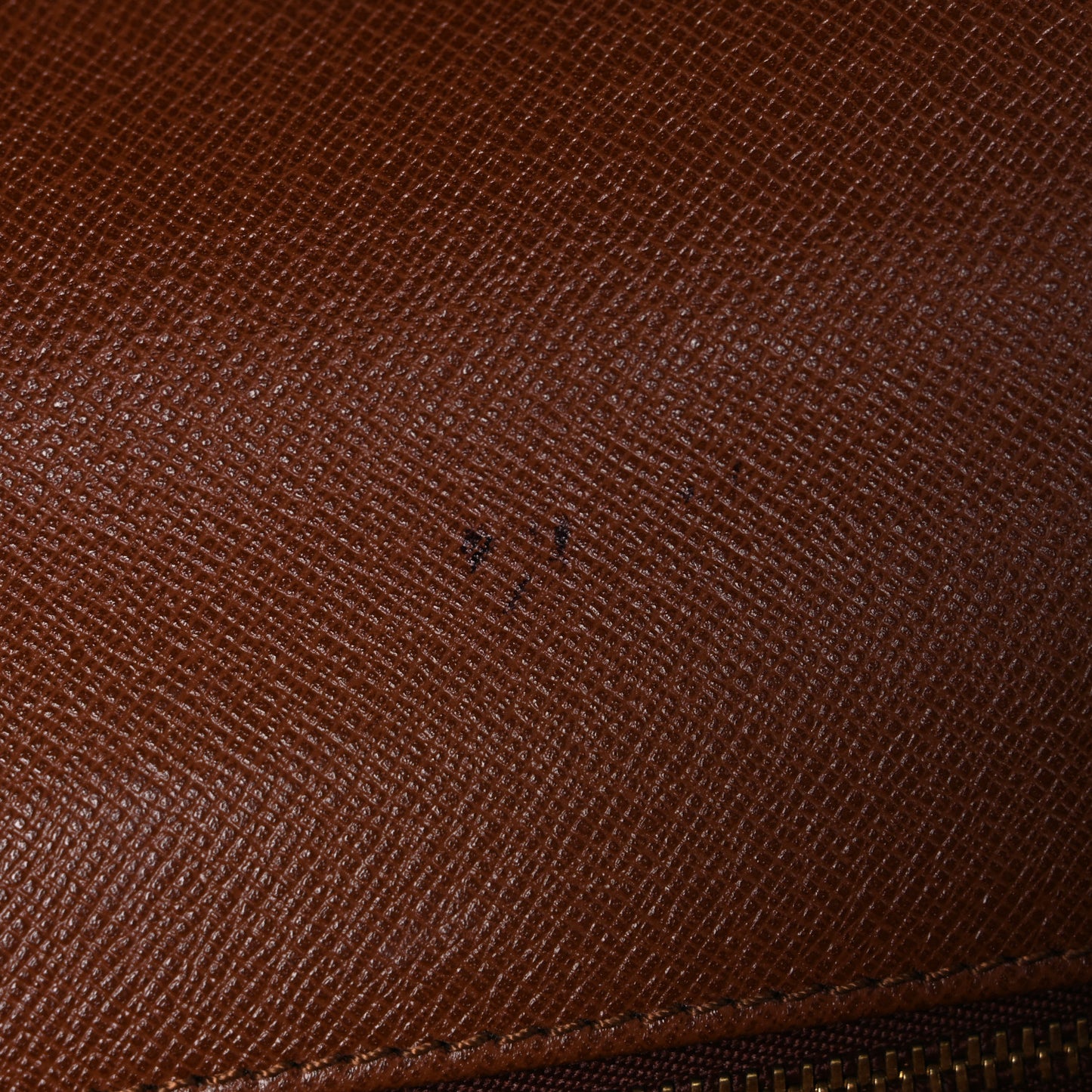 Monogram Pochette Dame 29