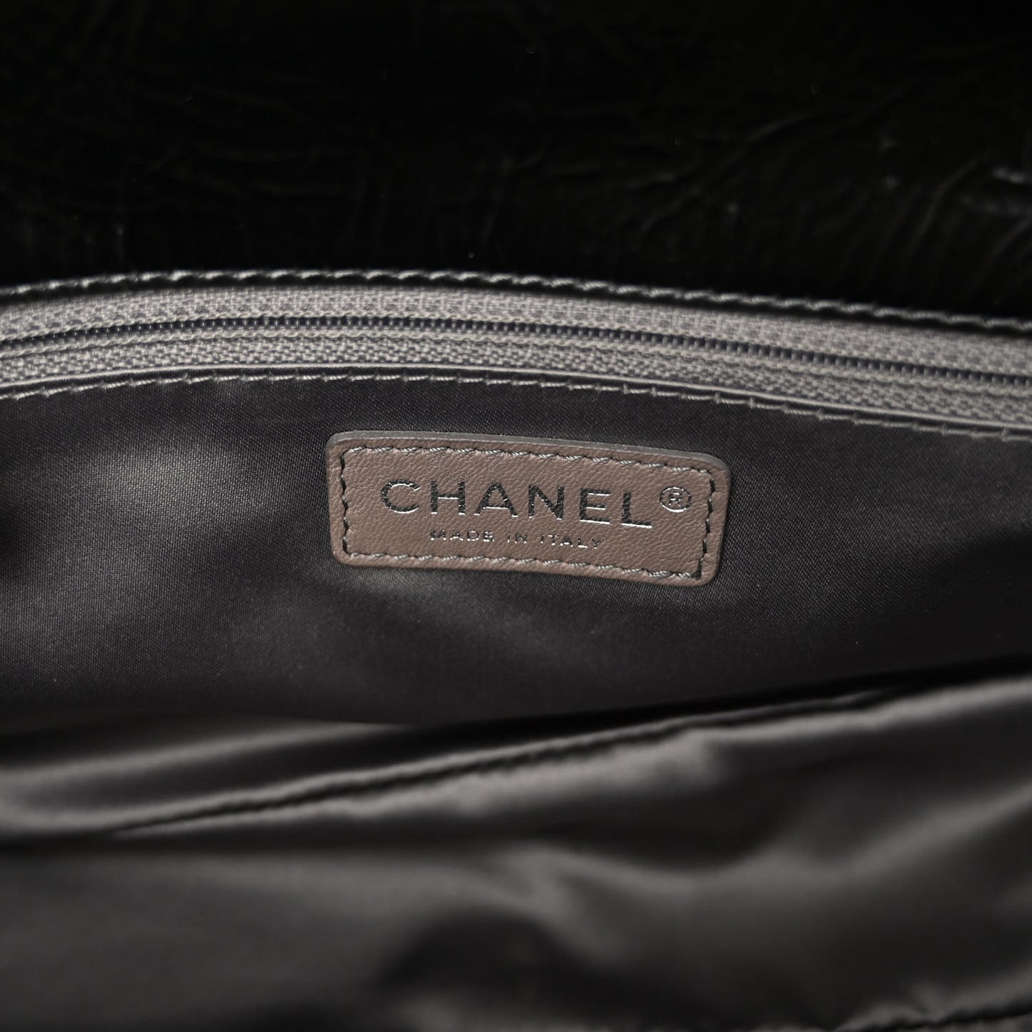 Glazed Calfskin Quilted CC Single Flap Black