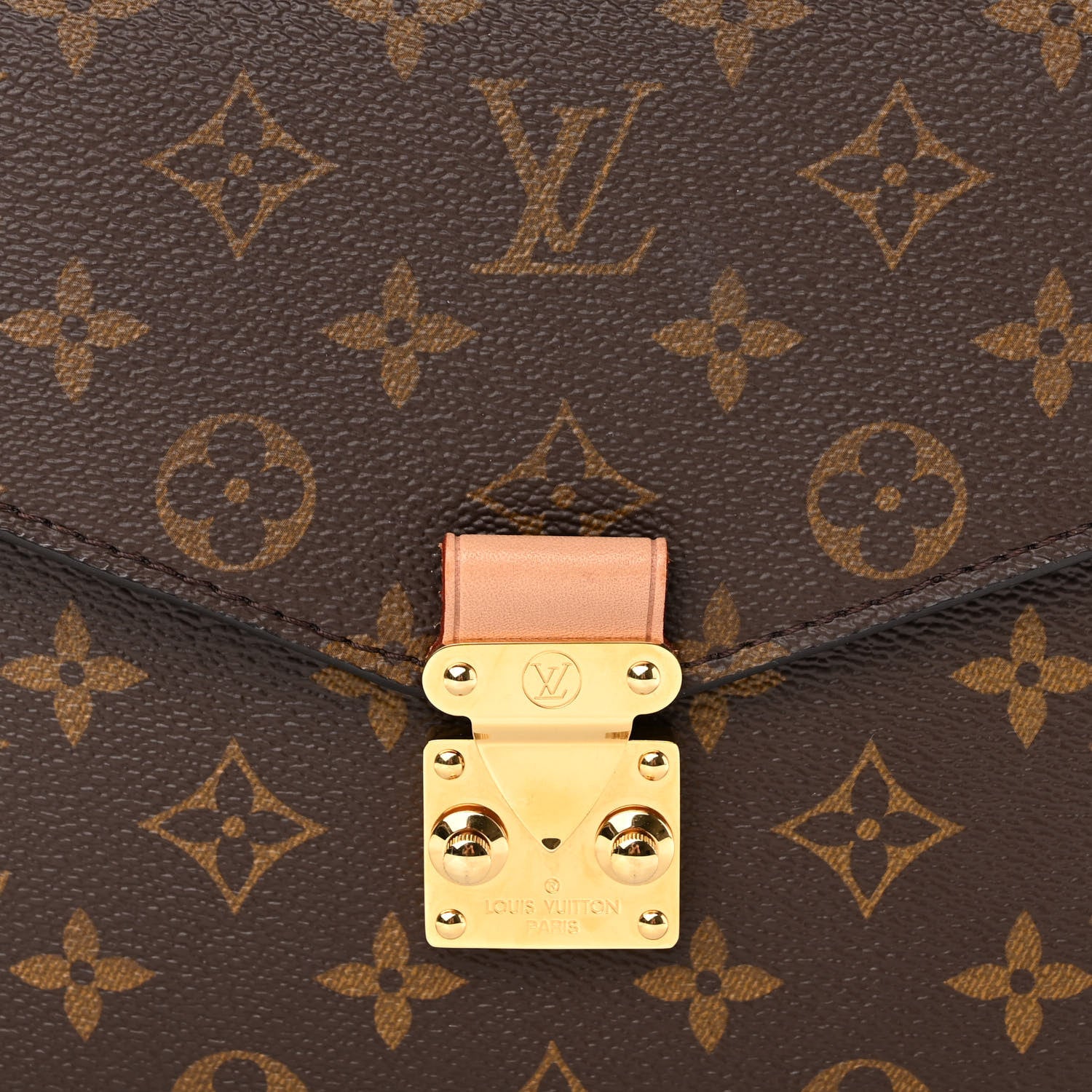Louis Vuitton Monogram Pochette Metis 7 of 9