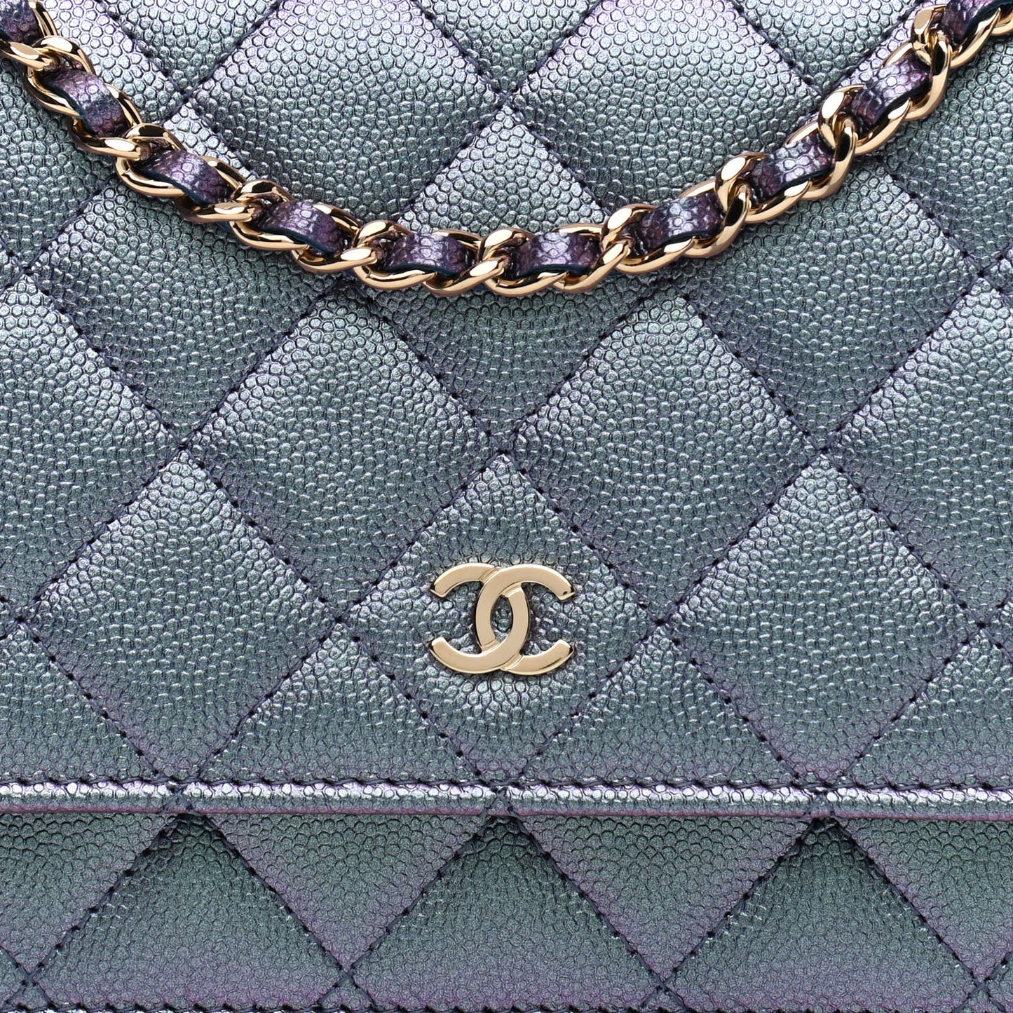 Iridescent Caviar Quilted Wallet On Chain WOC Dark Blue