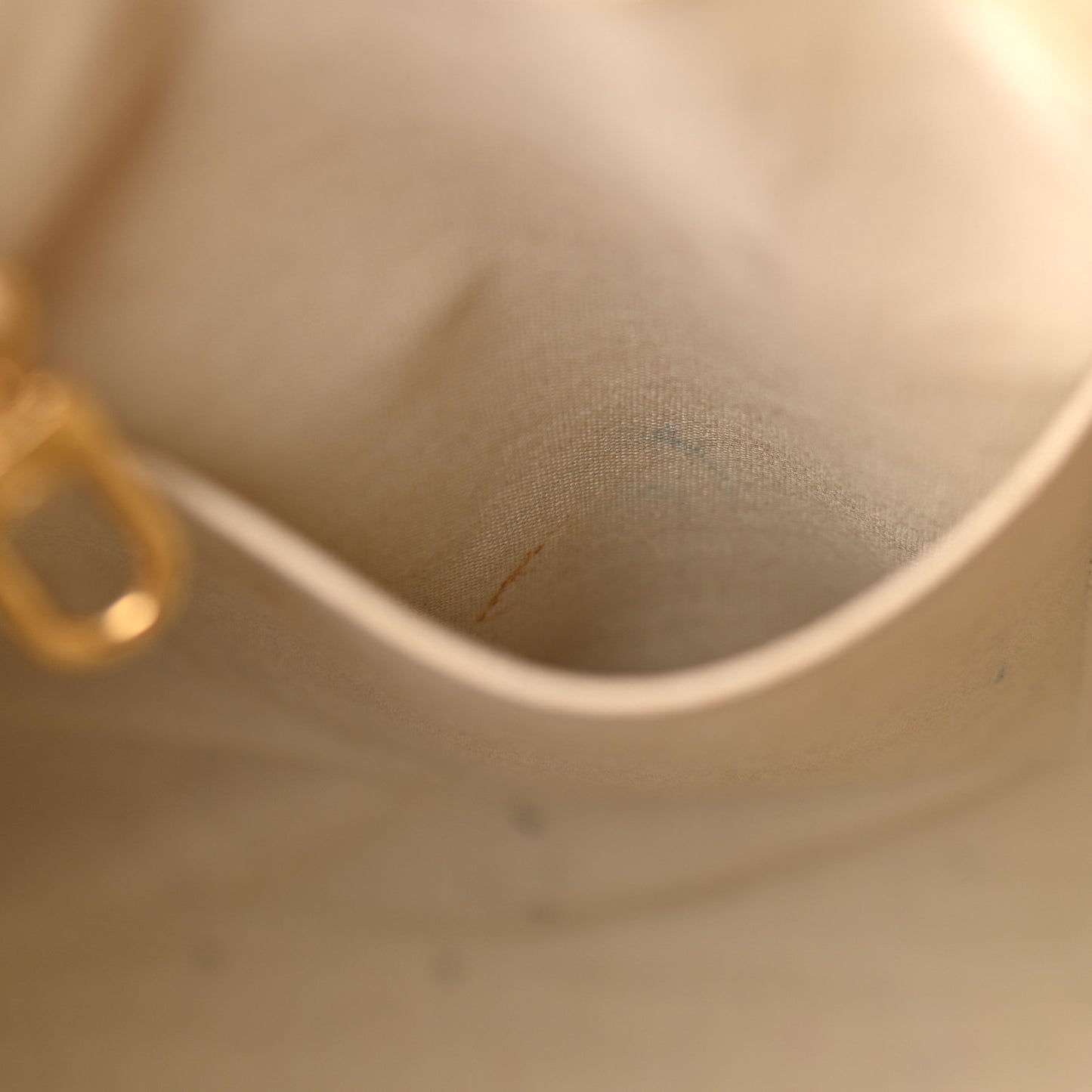 Vernis Wilshire MM Blanc Corail