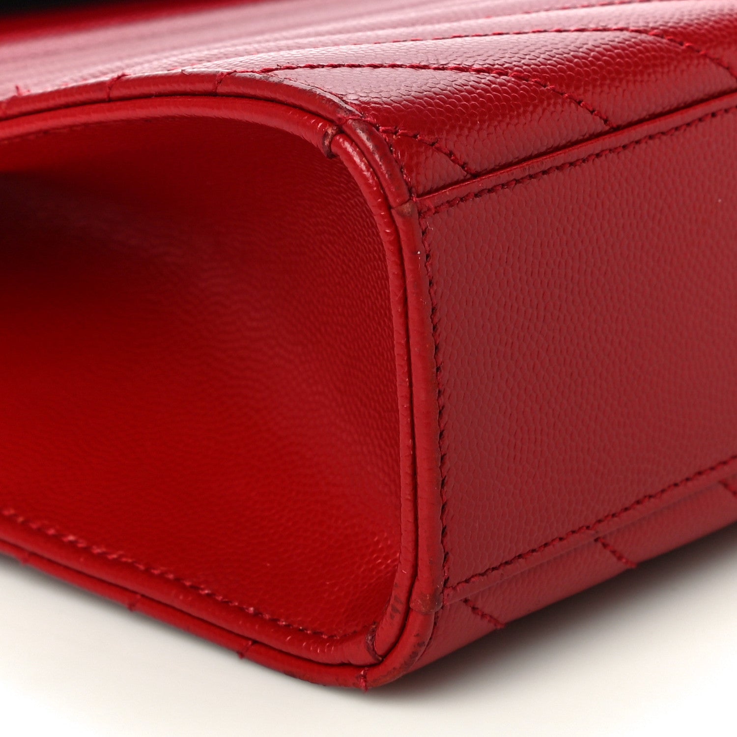 Saint Laurent Grain De Poudre Matelasse Chevron Large Monogram Satchel Lipstick Red 8 of 14