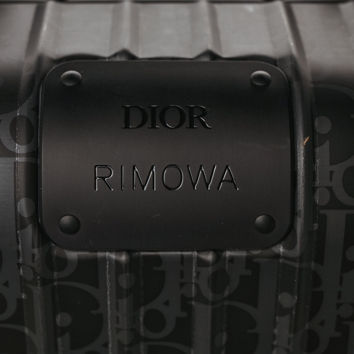 Christian Dior X RIMOWA Aluminum Gradient Cabin Luggage Black 14 of 14