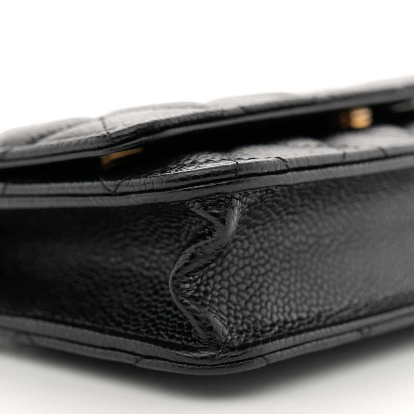 Caviar Quilted Wallet on Chain WOC Black