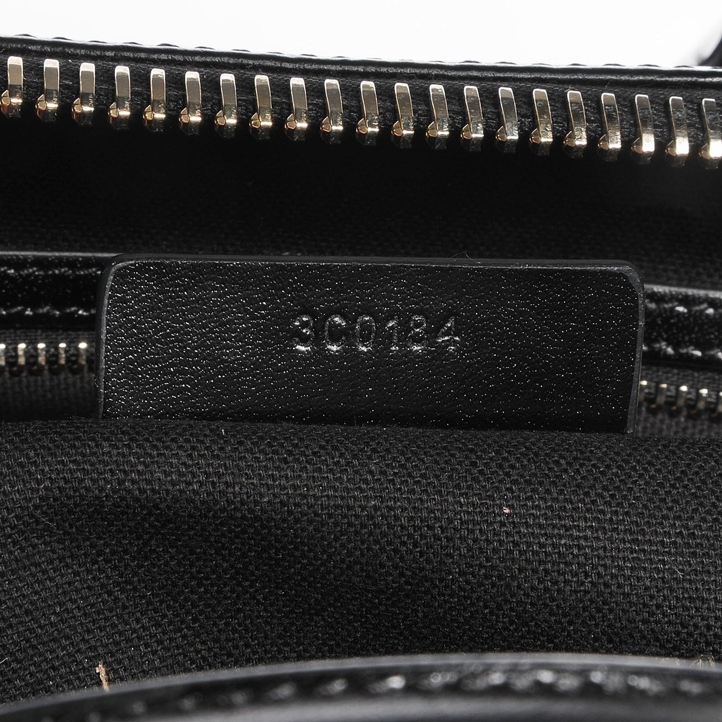 Shiny Lord Calfskin Medium Antigona Black