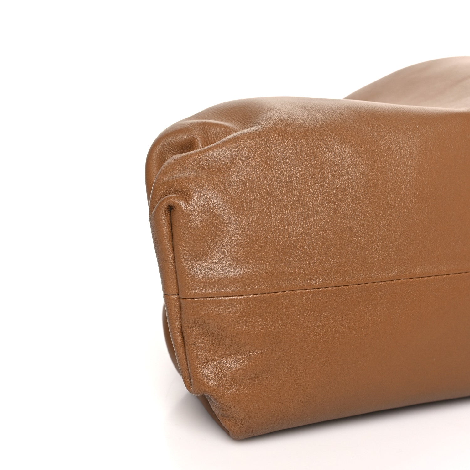 Bottega Veneta Smooth Butter Calf The Pouch Oversized Clutch Cammello 8 of 9