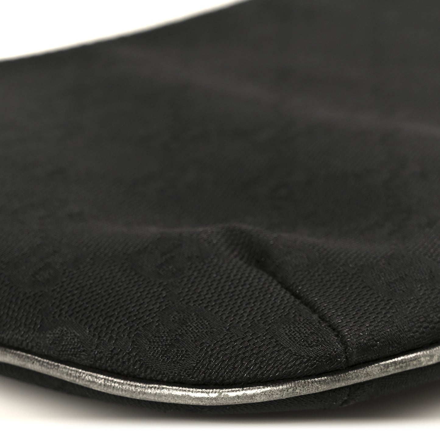 Monogram Pochette Black