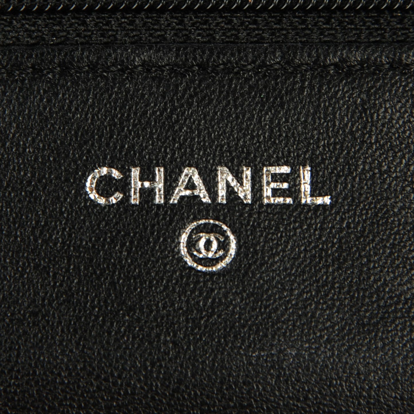 Lambskin Quilted Wallet On Chain WOC Black