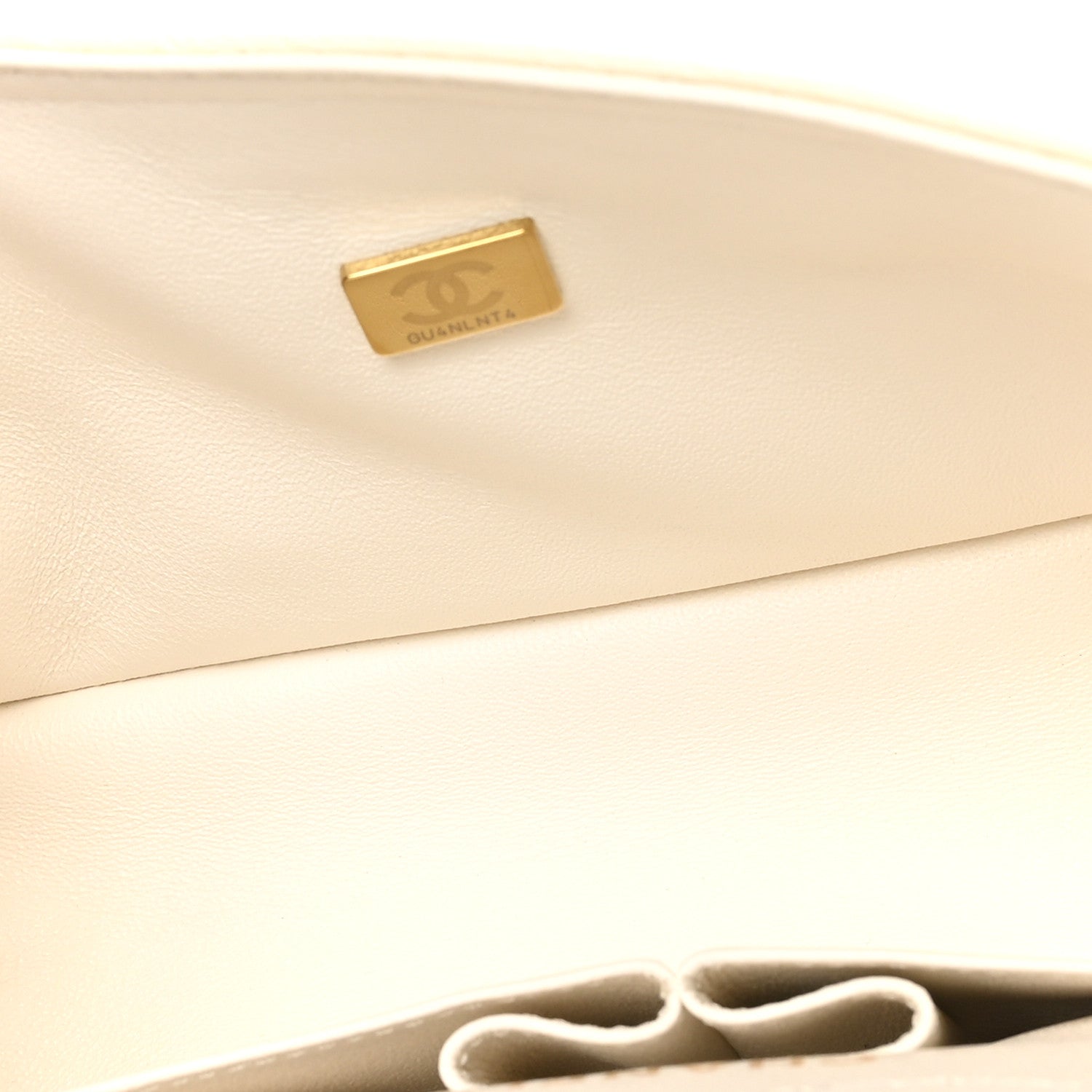 Chanel Aged Calfskin Quilted 2.55 Reissue 225 Flap White 5 of 10