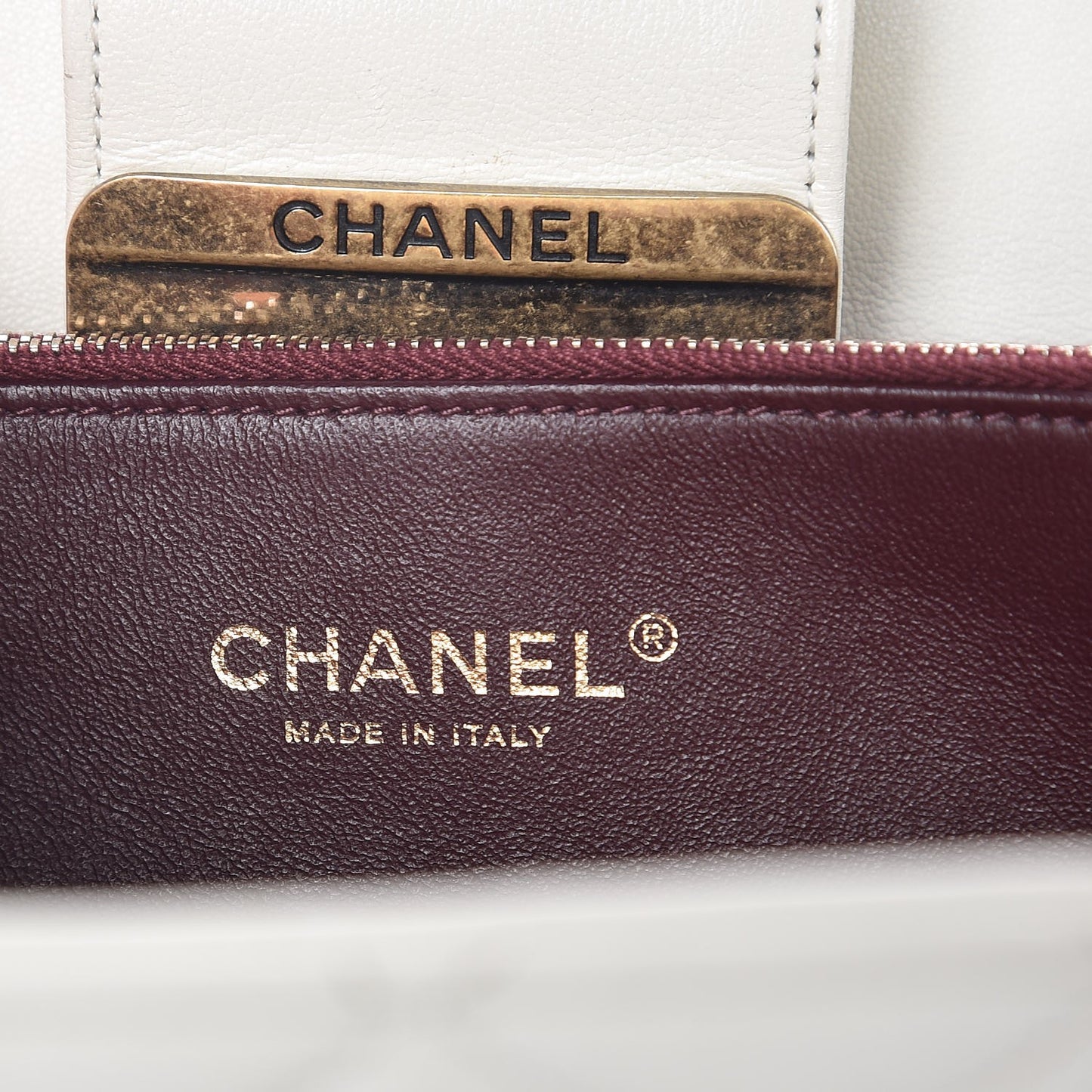 Sheepskin Quilted Beauty Lock Clutch White