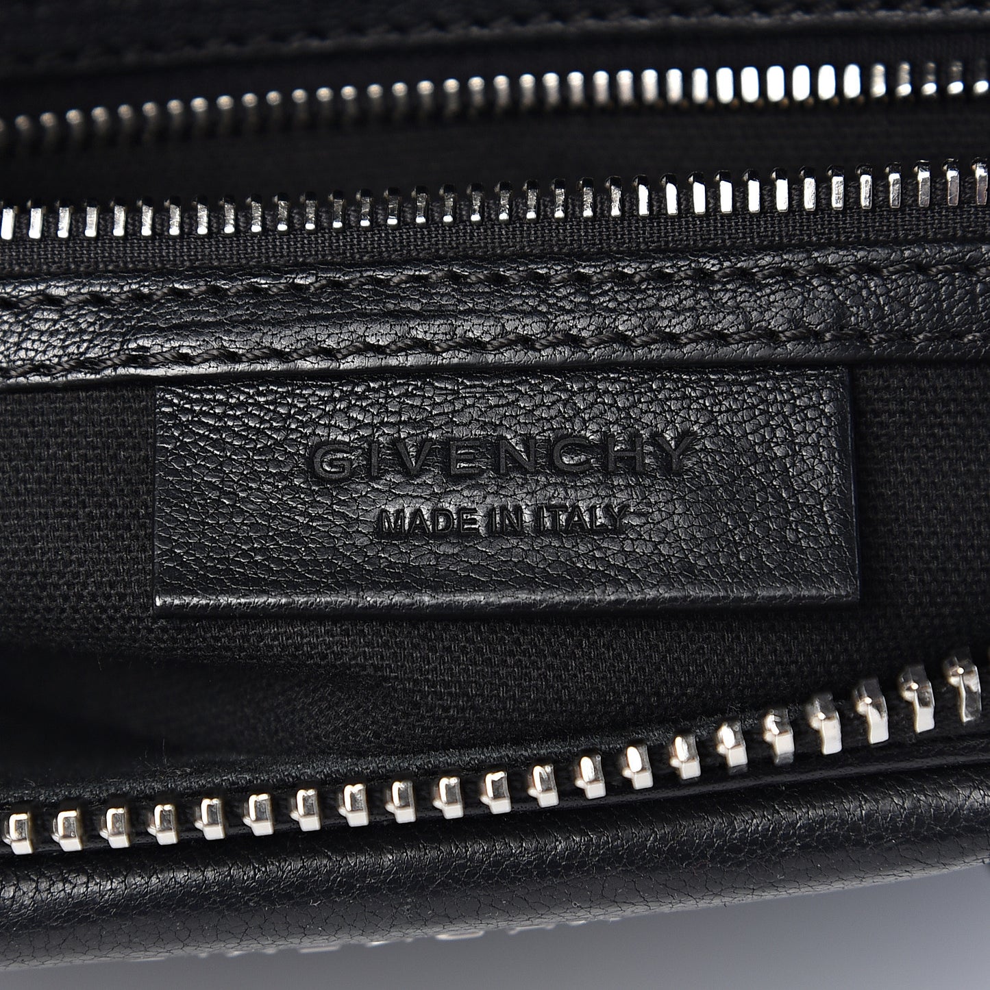 Sugar Goatskin Small Antigona Black
