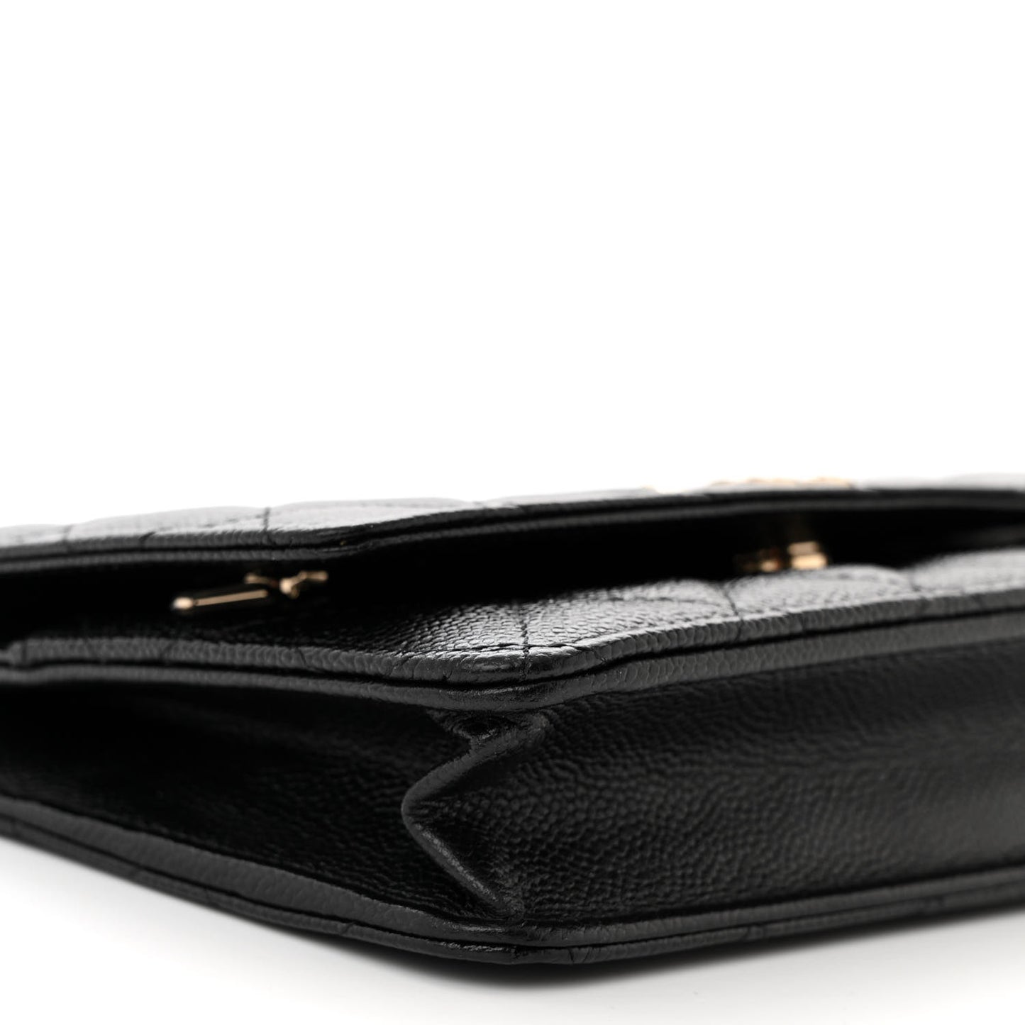 Caviar Quilted Multi Chain Wallet On Chain WOC Black