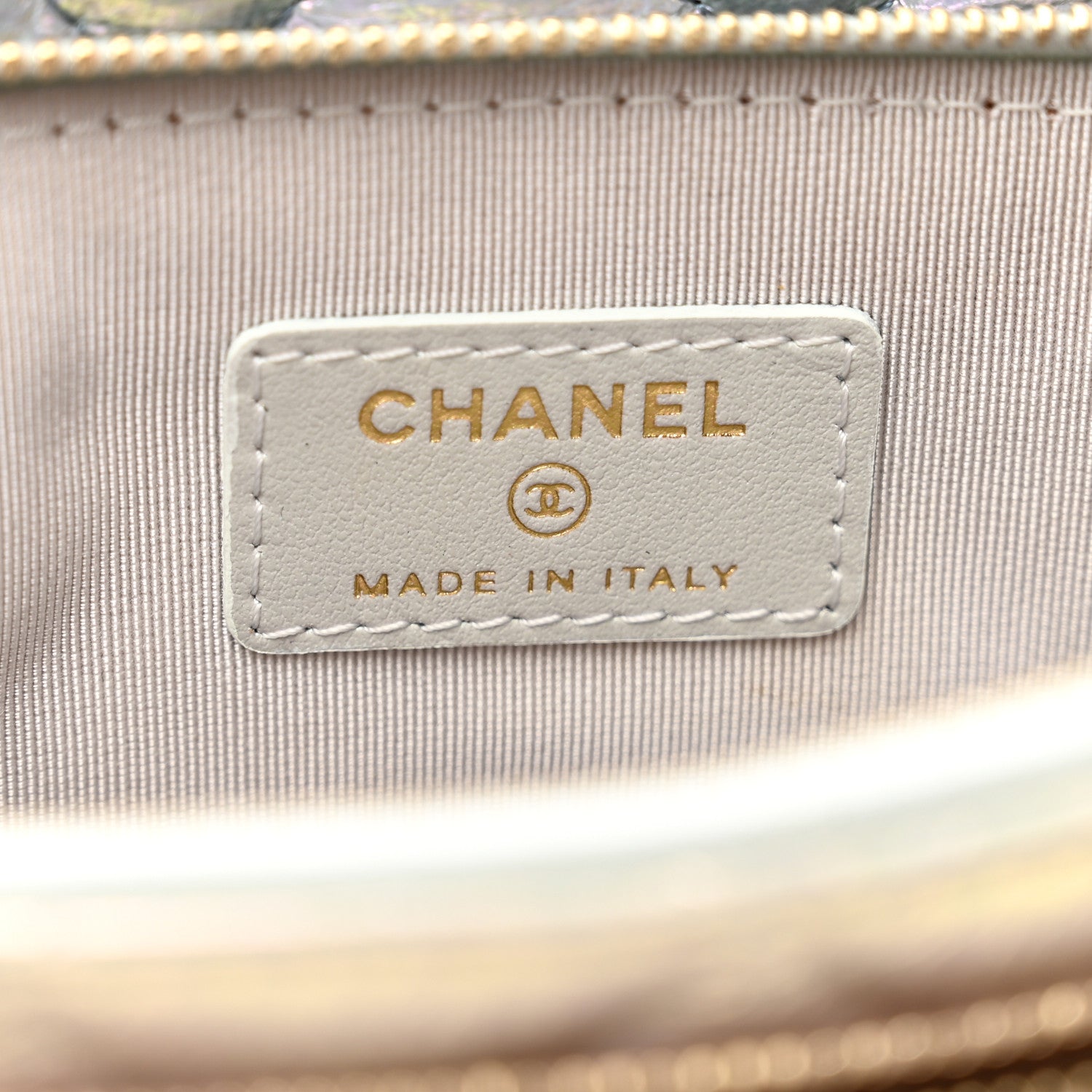 Chanel Iridescent Crumpled Calfskin Trio Cosmetic Case Blue Pink Ivory 9 of 11