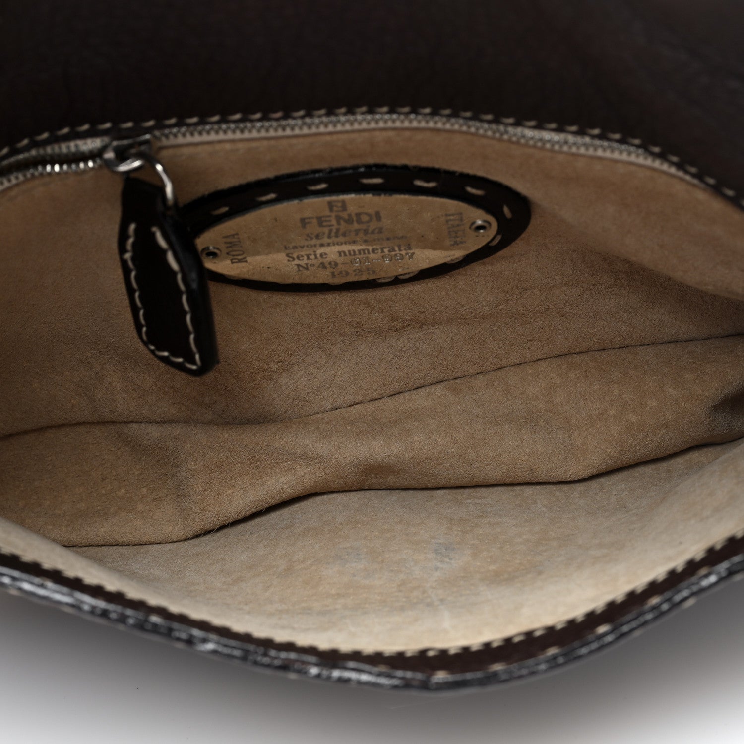 Fendi Cuoio Romano Selleria Baguette Testa di Moro 5 of 9