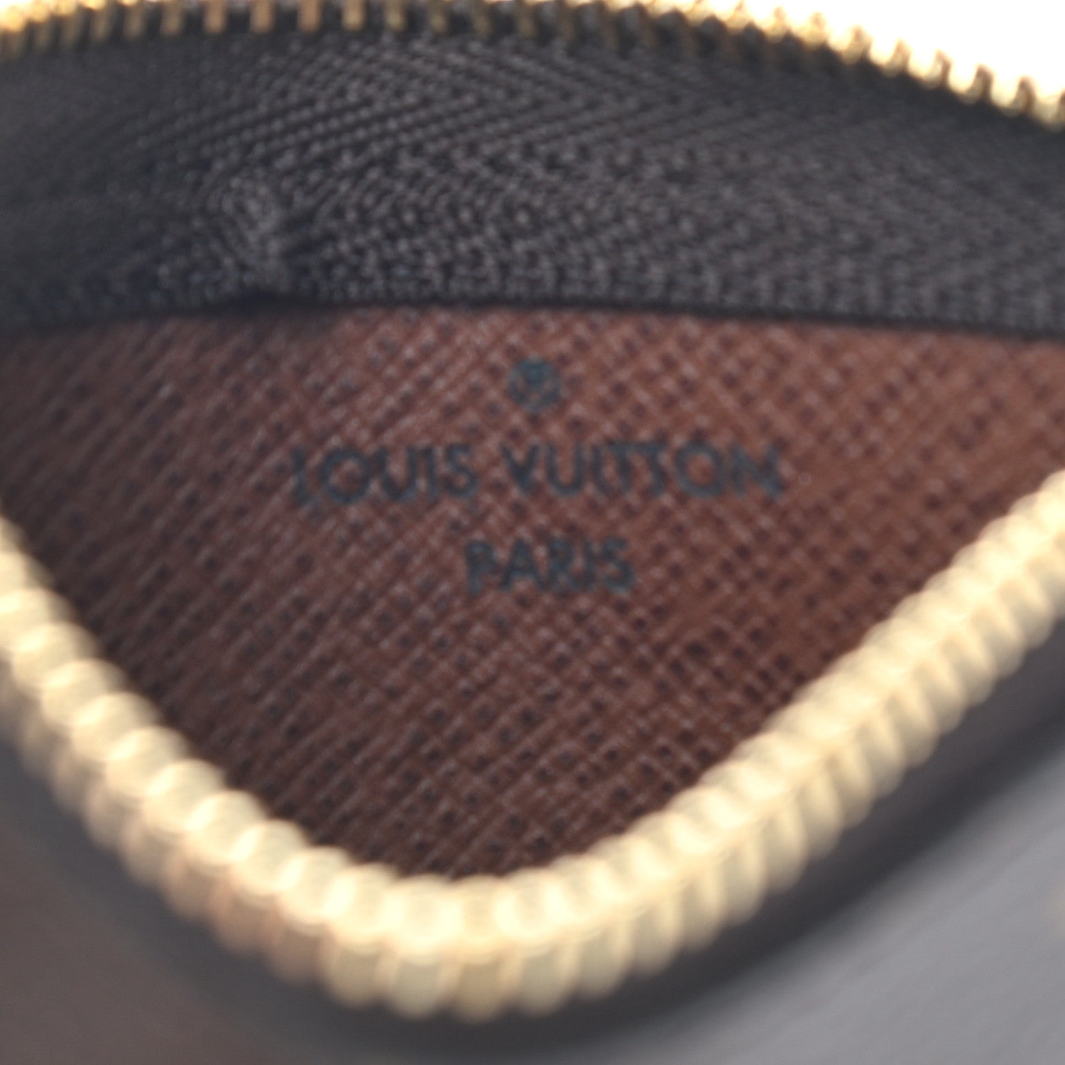 Louis Vuitton Monogram Key Pouch 6 of 6