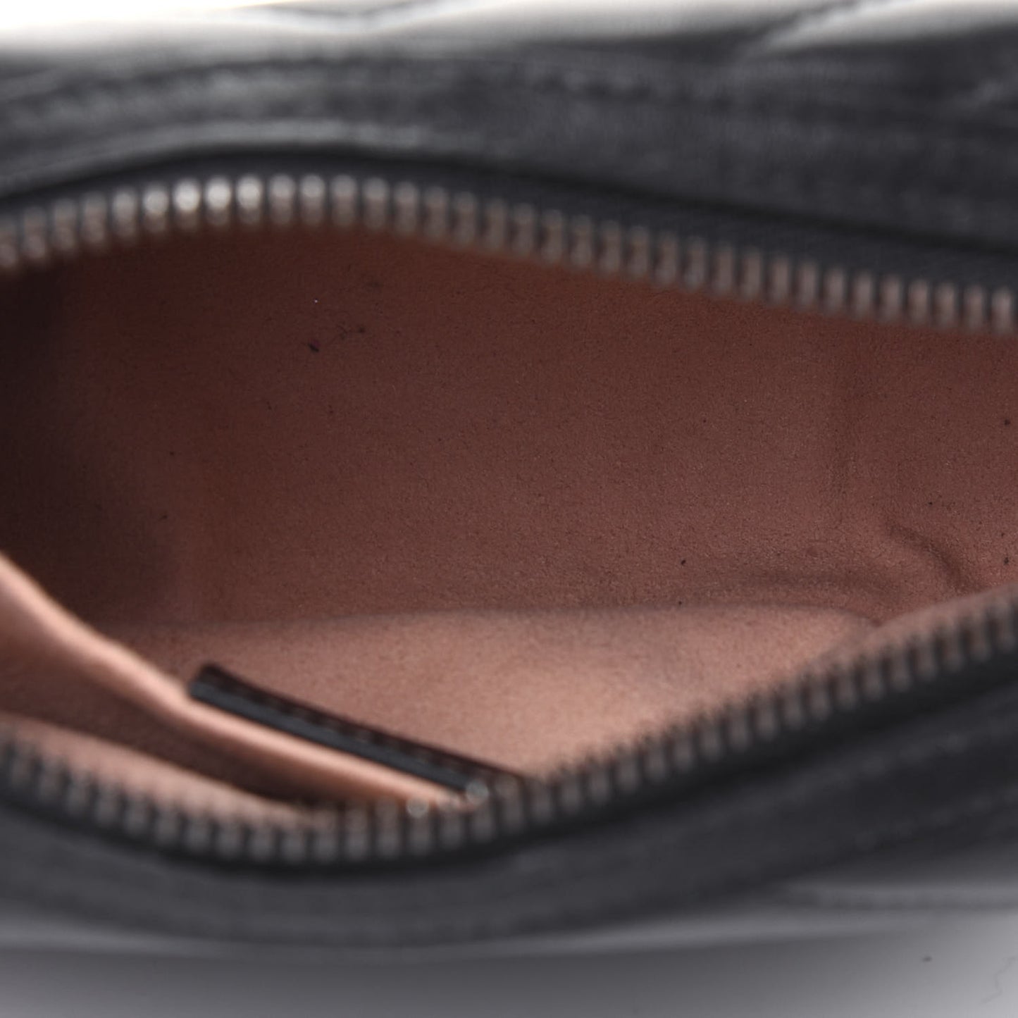 Calfskin Matelasse GG Marmont Cosmetic Case Black