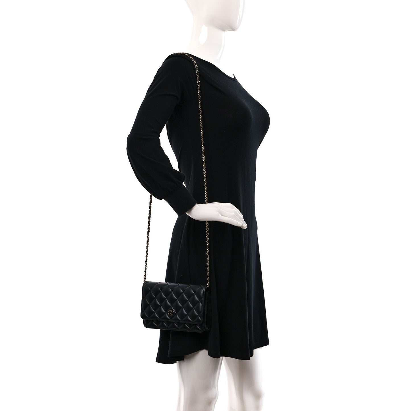 Lambskin Quilted Wallet On Chain WOC Black