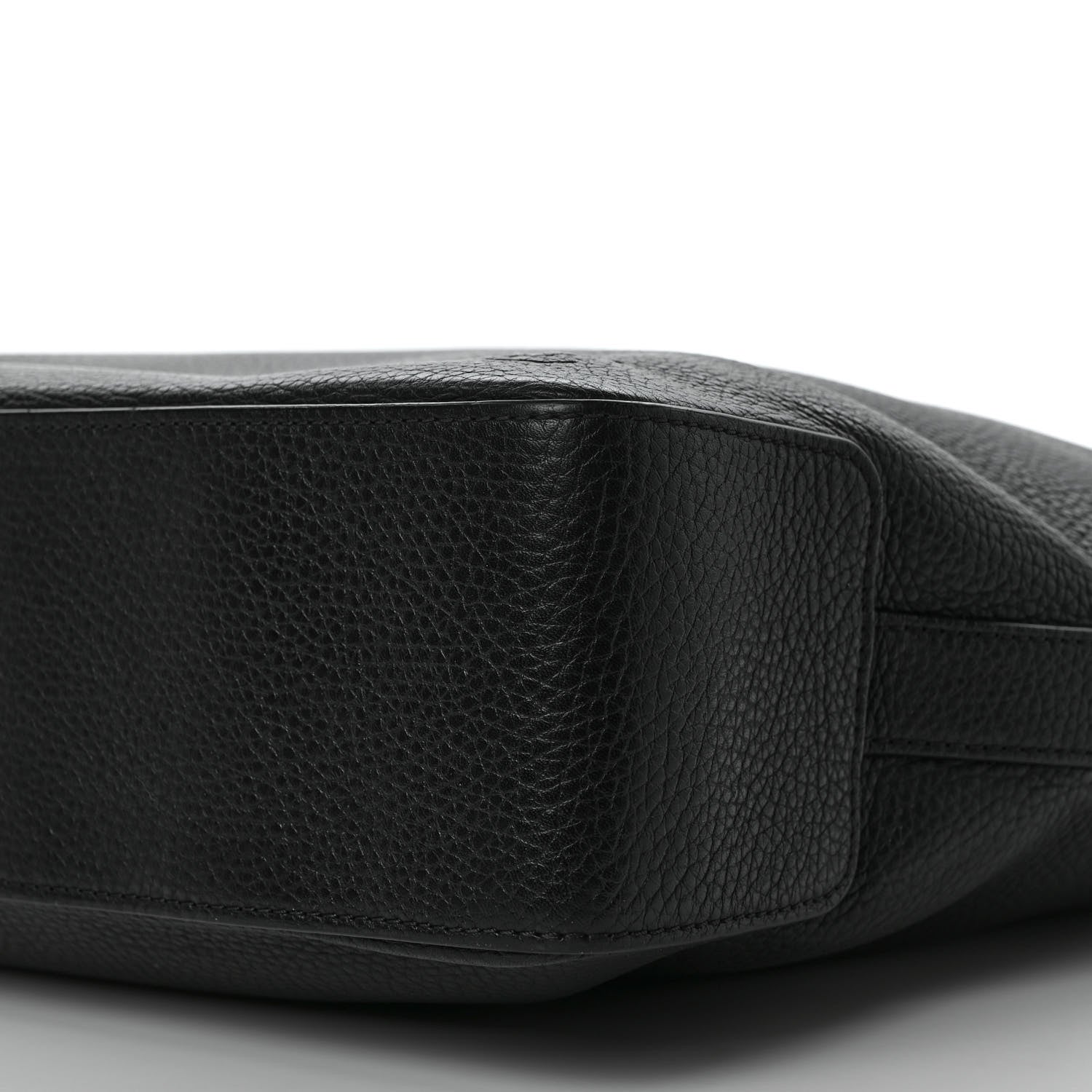 Louis Vuitton Taurillon Greenwich Black 9 of 12
