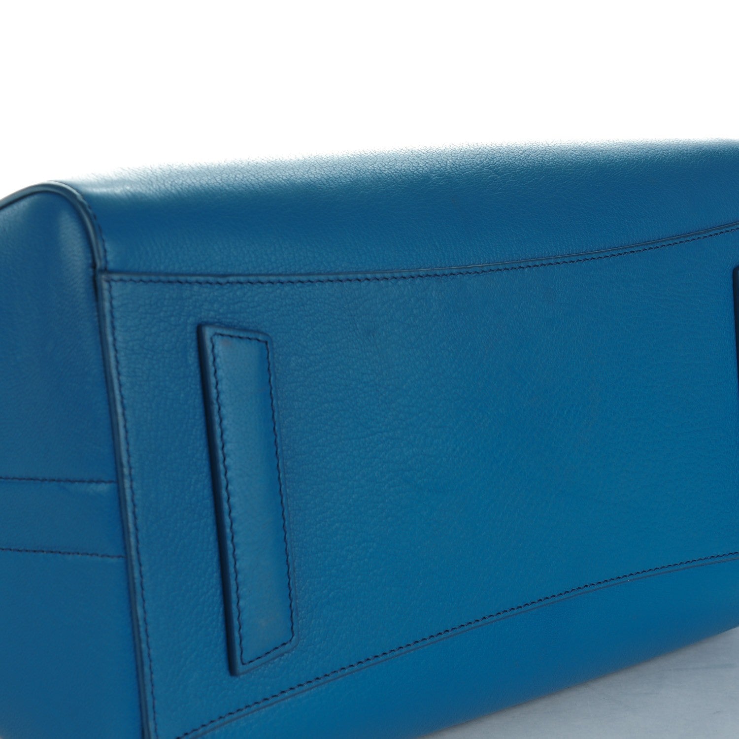 Givenchy Sugar Goatskin Medium Antigona Mineral Blue 5 of 8