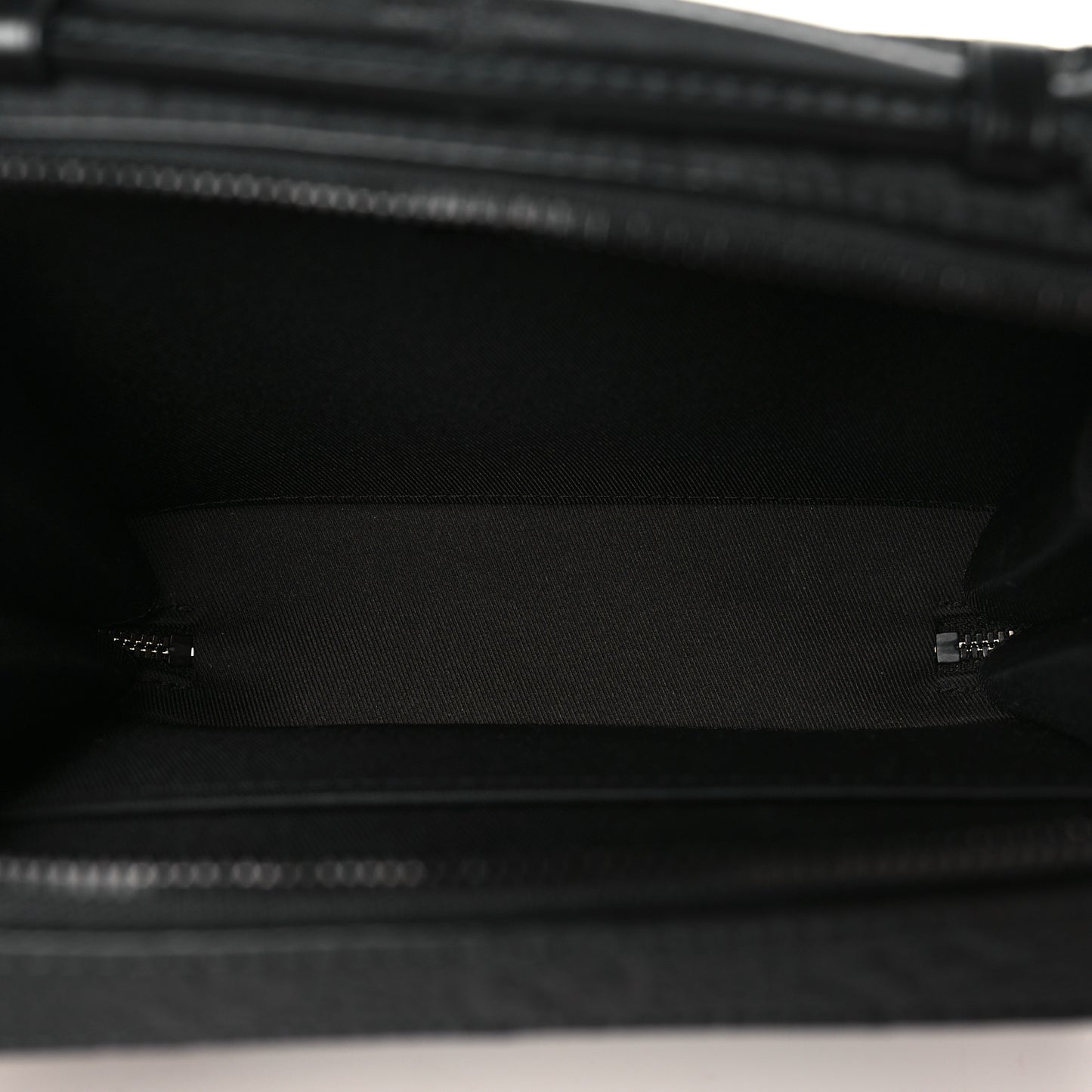 Taurillon Monogram Soft Trunk Black
