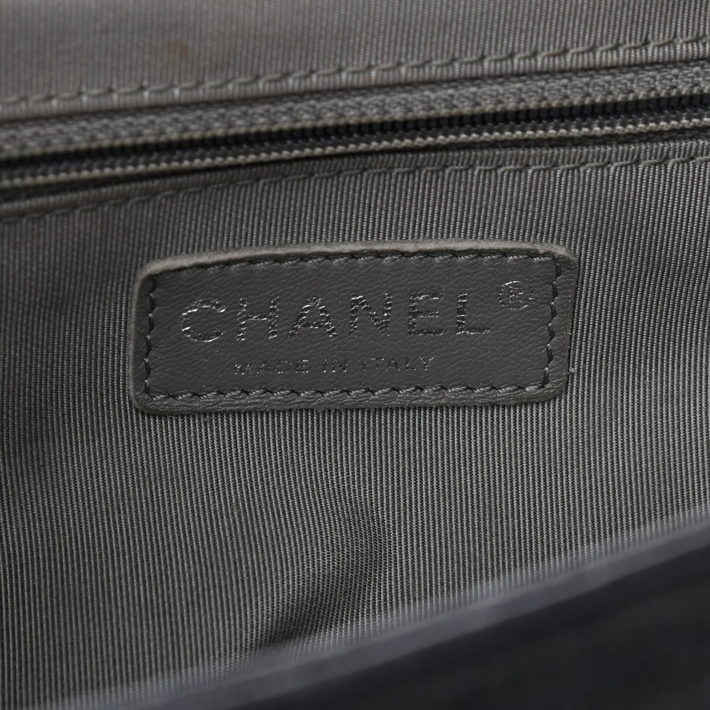 Washed Lambskin Quilted Medium Chain Around Flap Navy