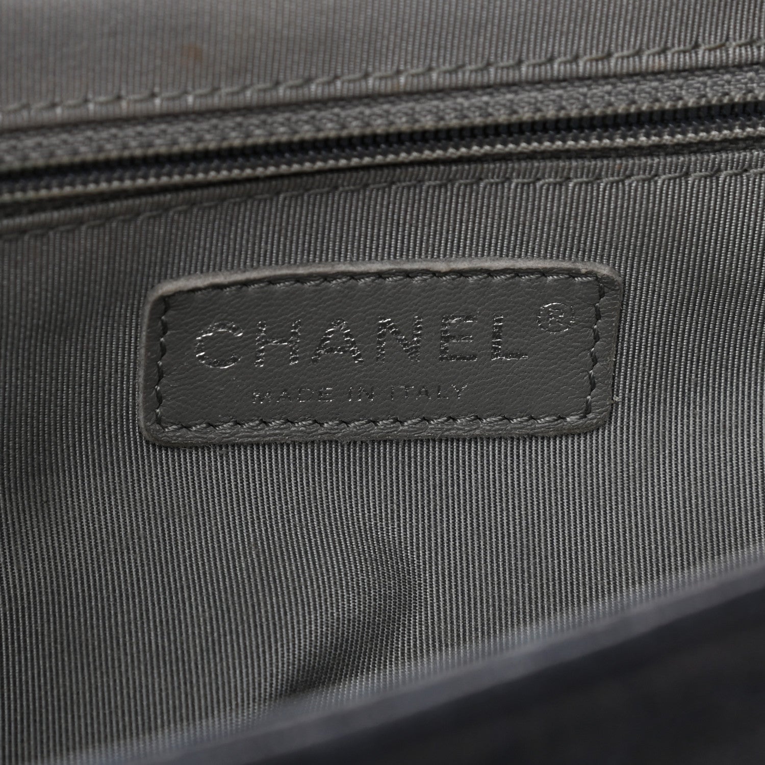 Chanel Washed Lambskin Quilted Medium Chain Around Flap Navy 6 of 9