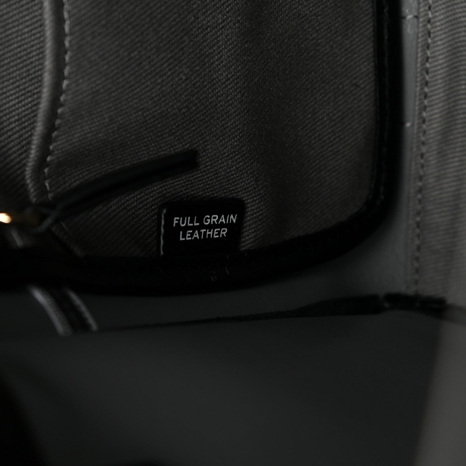 Marc Jacobs Grained Calfskin Medium The Tote Bag Black 6 of 12