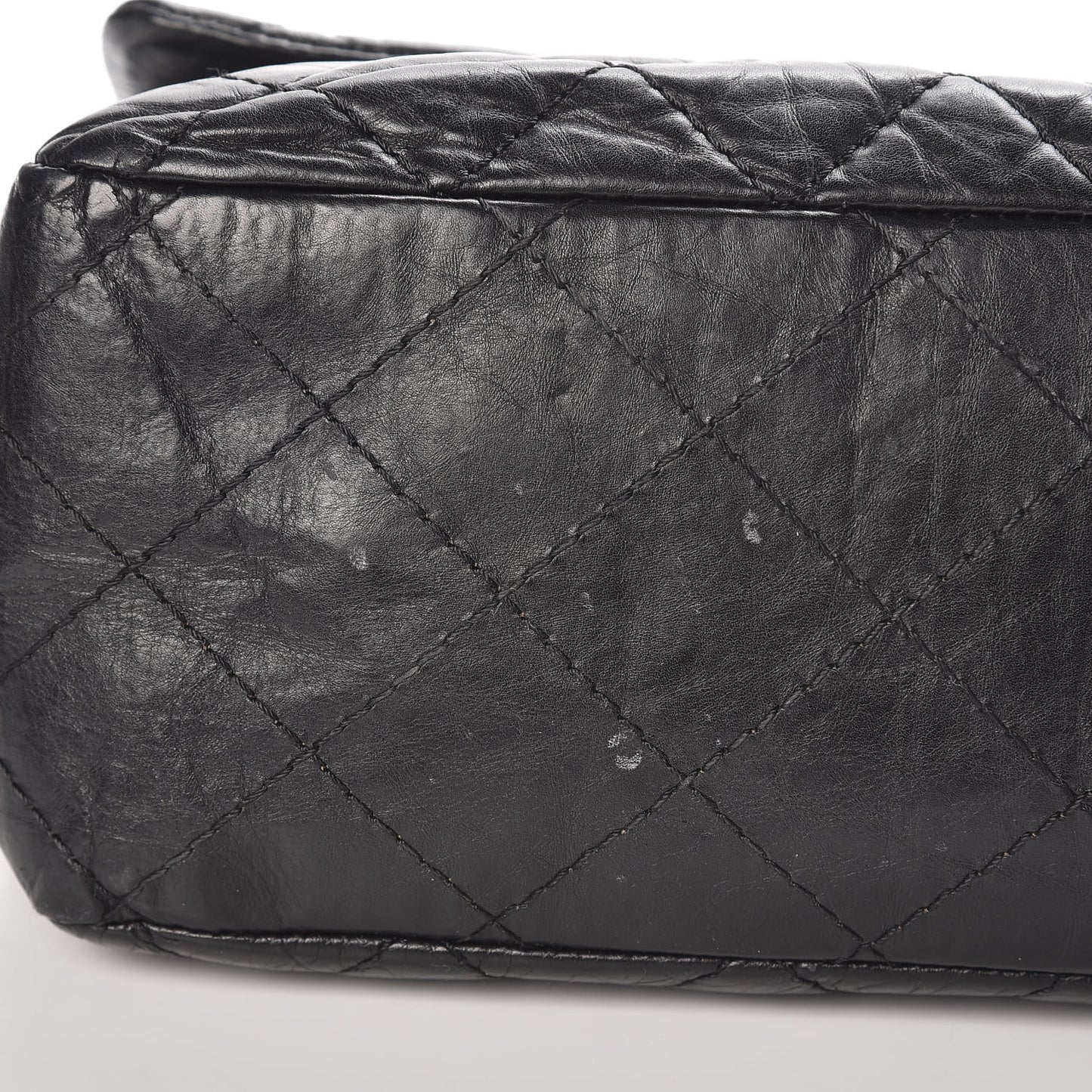 Aged Calfskin Quilted 2.55 Reissue 227 Flap Black