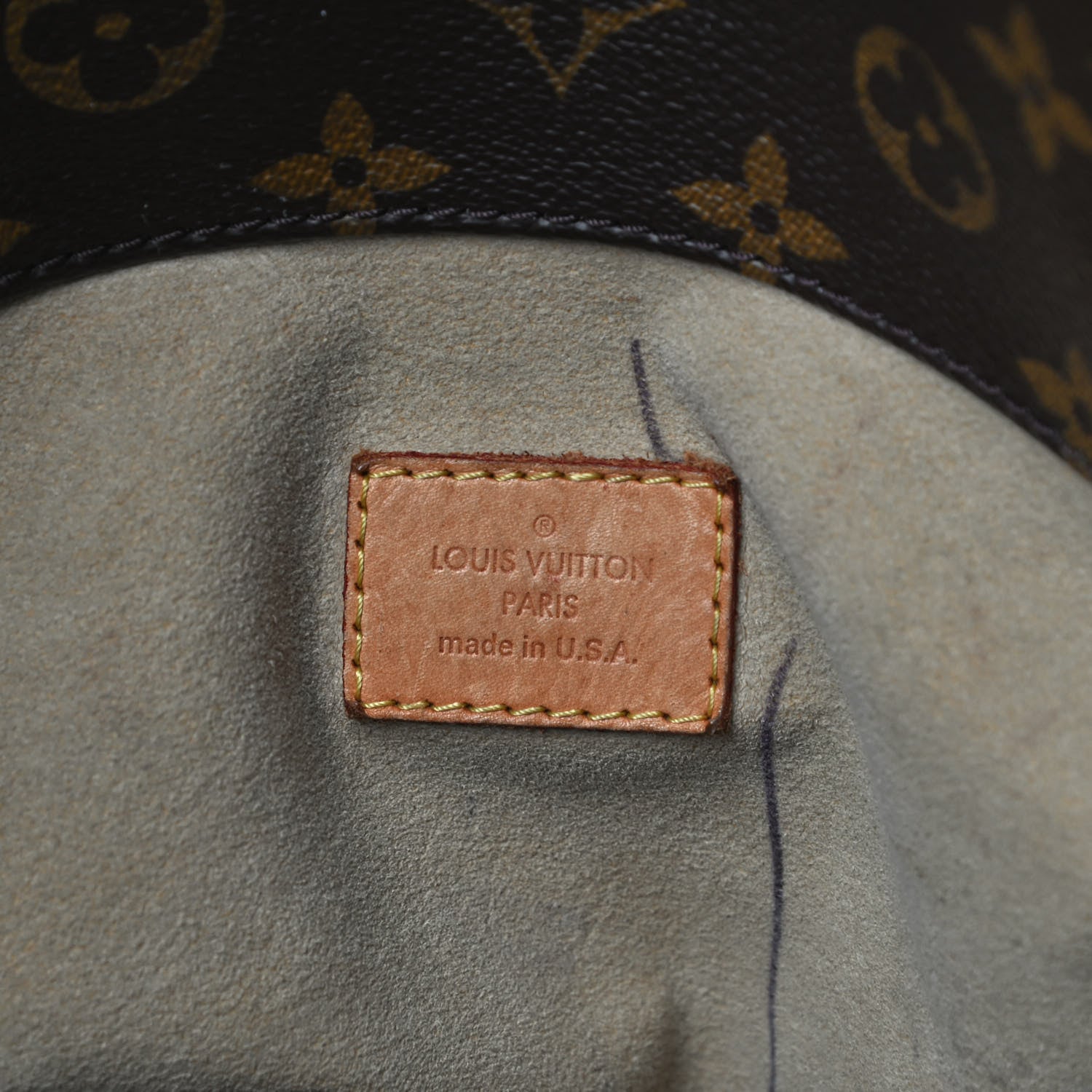 Louis Vuitton Monogram Artsy MM 8 of 10