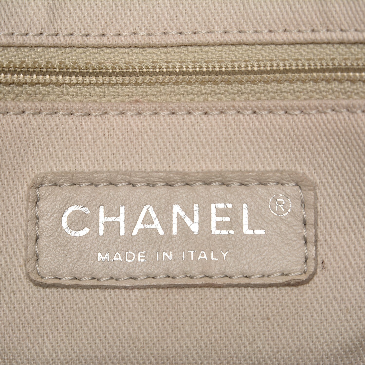 Chanel Grained Calfskin CC Pocket Tote Navy Blue 6 of 7