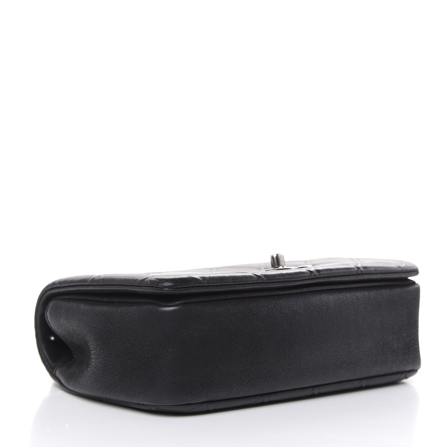Calfskin Diamond Embossed New Chic Flap Black