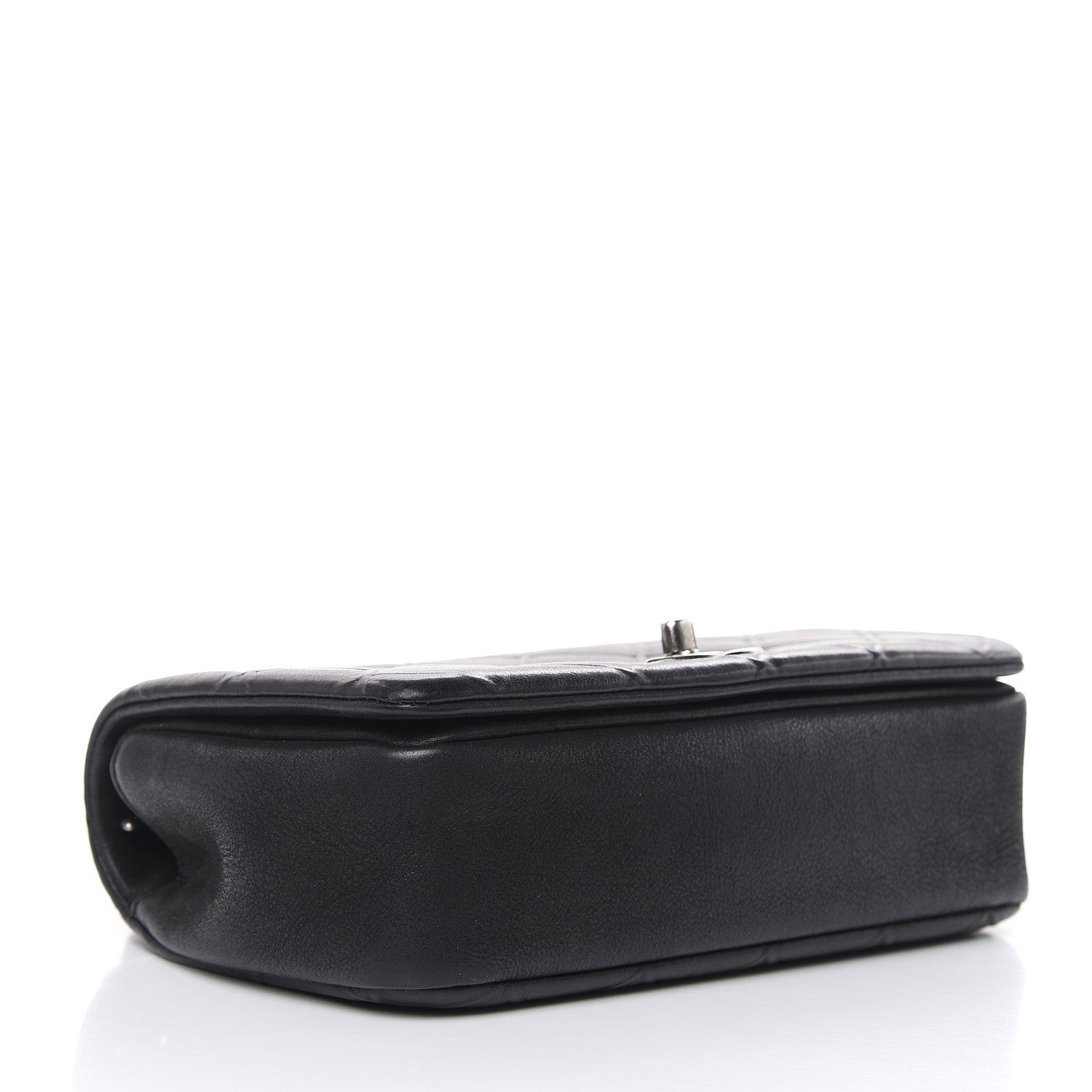 Chanel Calfskin Diamond Embossed New Chic Flap Black 4 of 18
